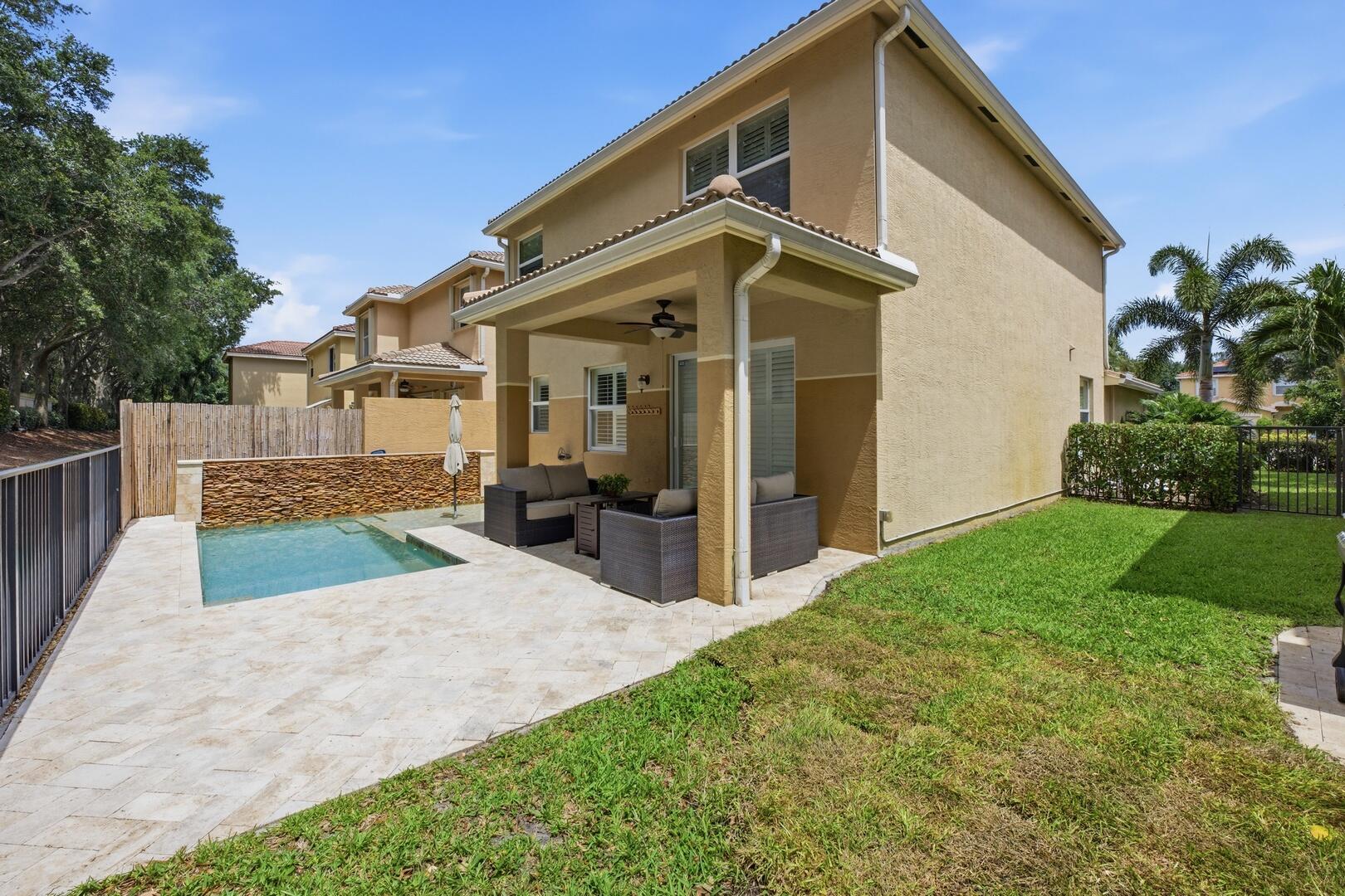 7850 Red Mahogany Road