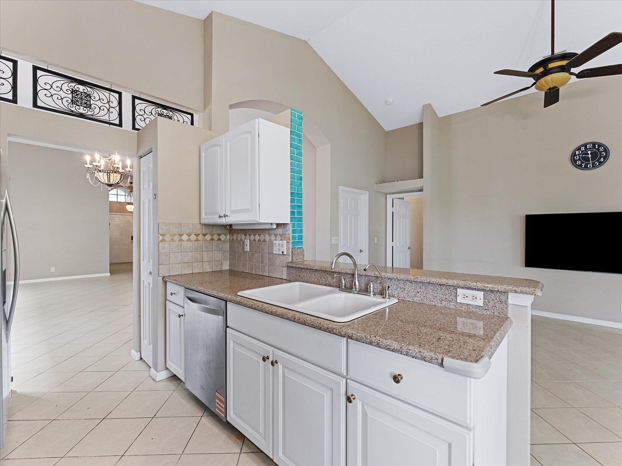 6505 Sandpiper Drive
