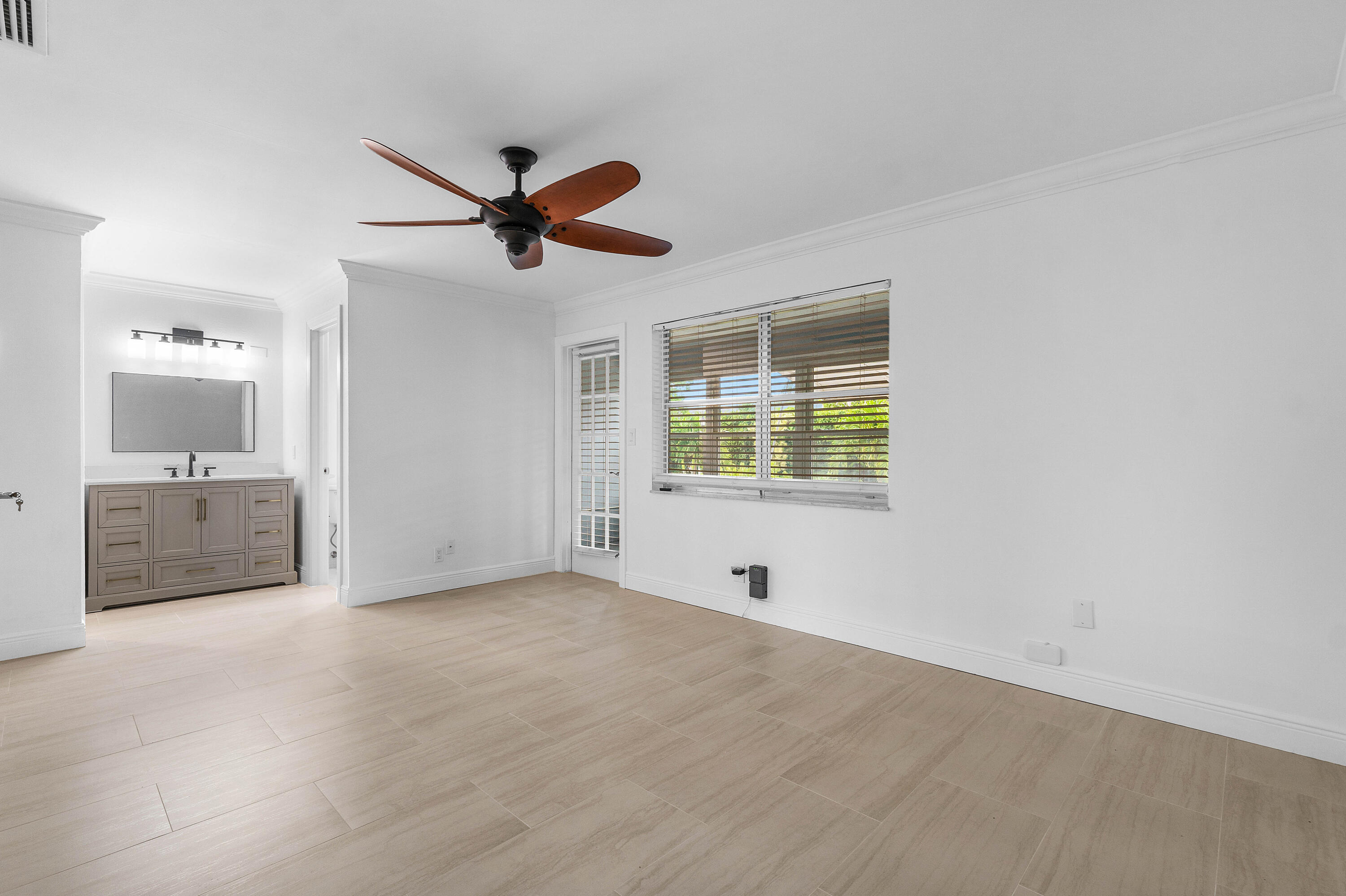 180 N High Point B