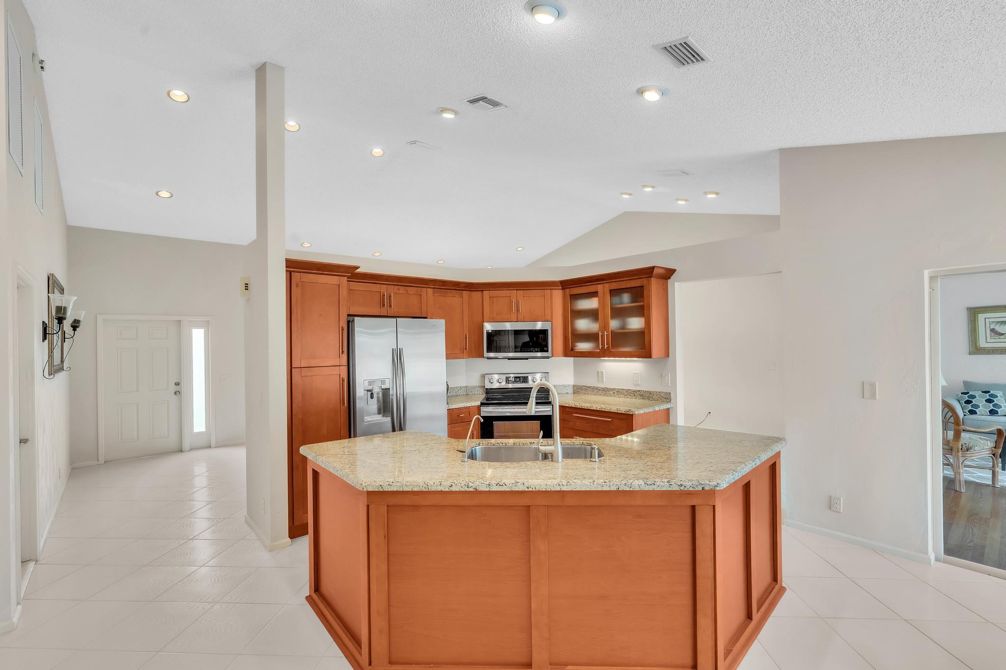 10201 Canoe Brook Circle