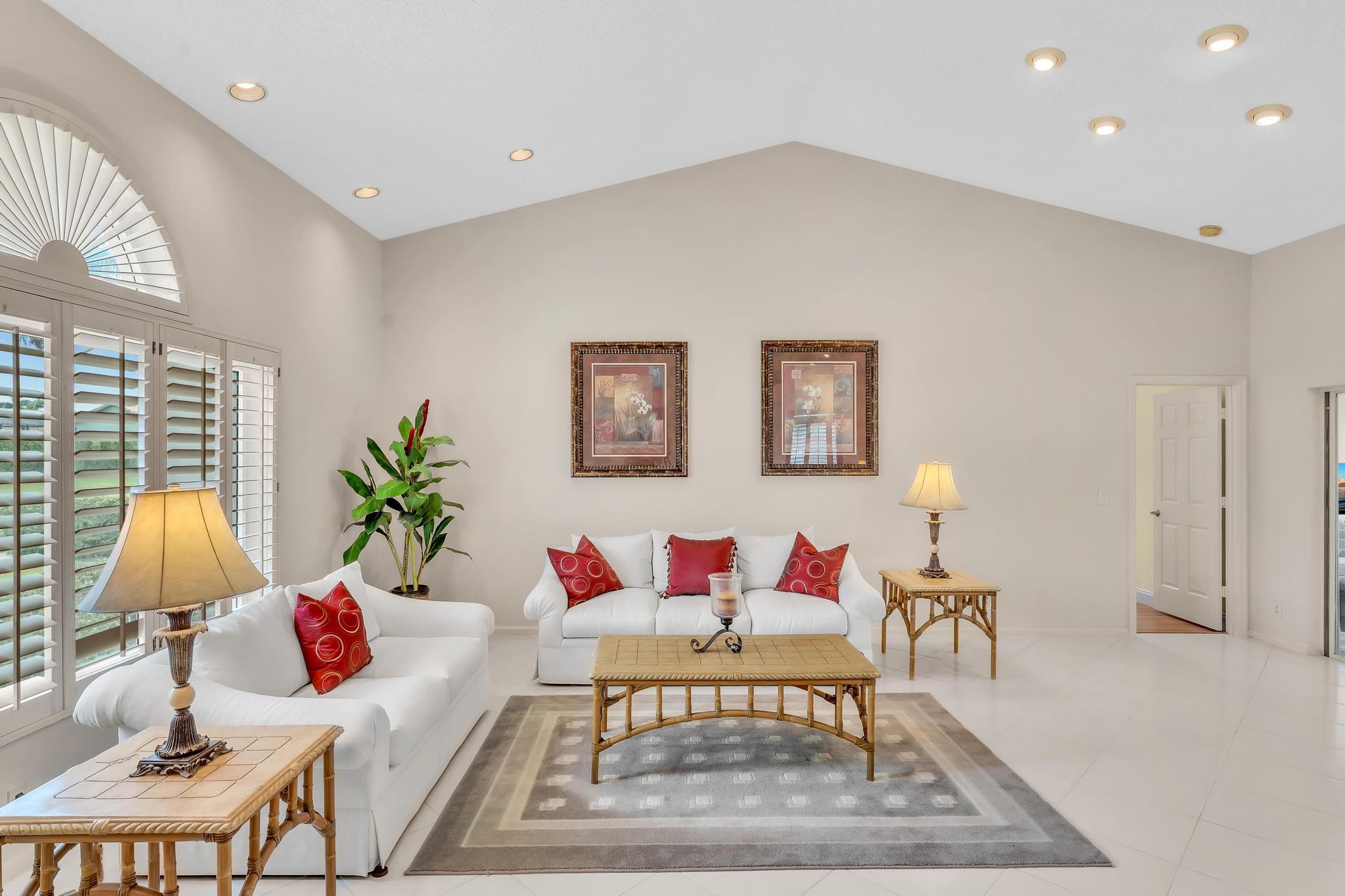 10201 Canoe Brook Circle