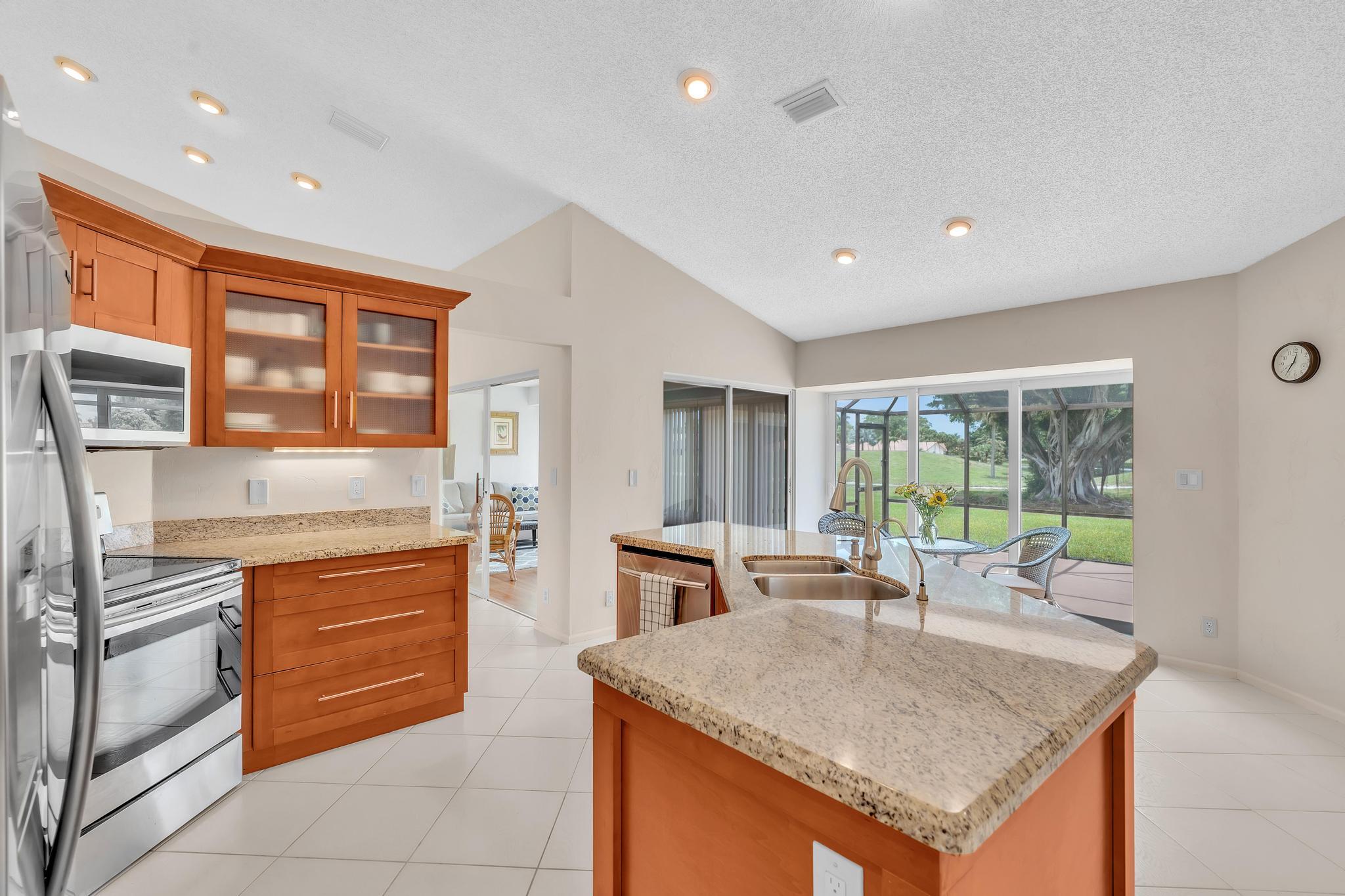 10201 Canoe Brook Circle