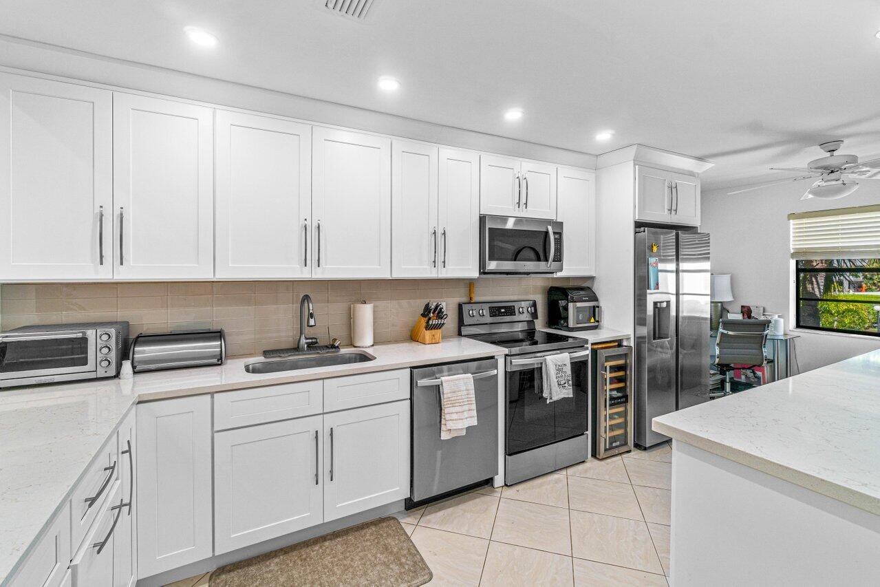 61 Eastgate Drive D