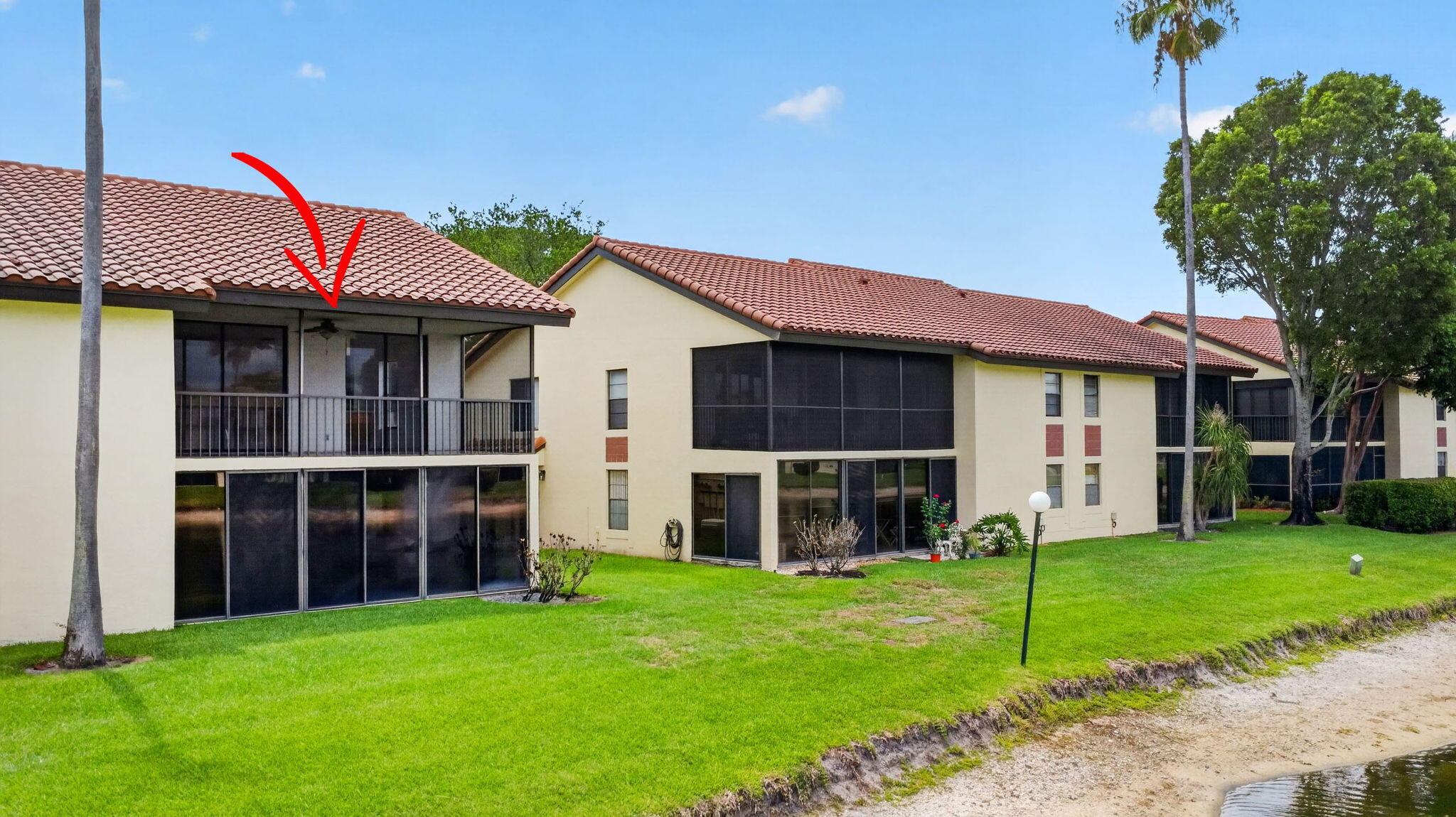10231 N Circle Lake Drive 201