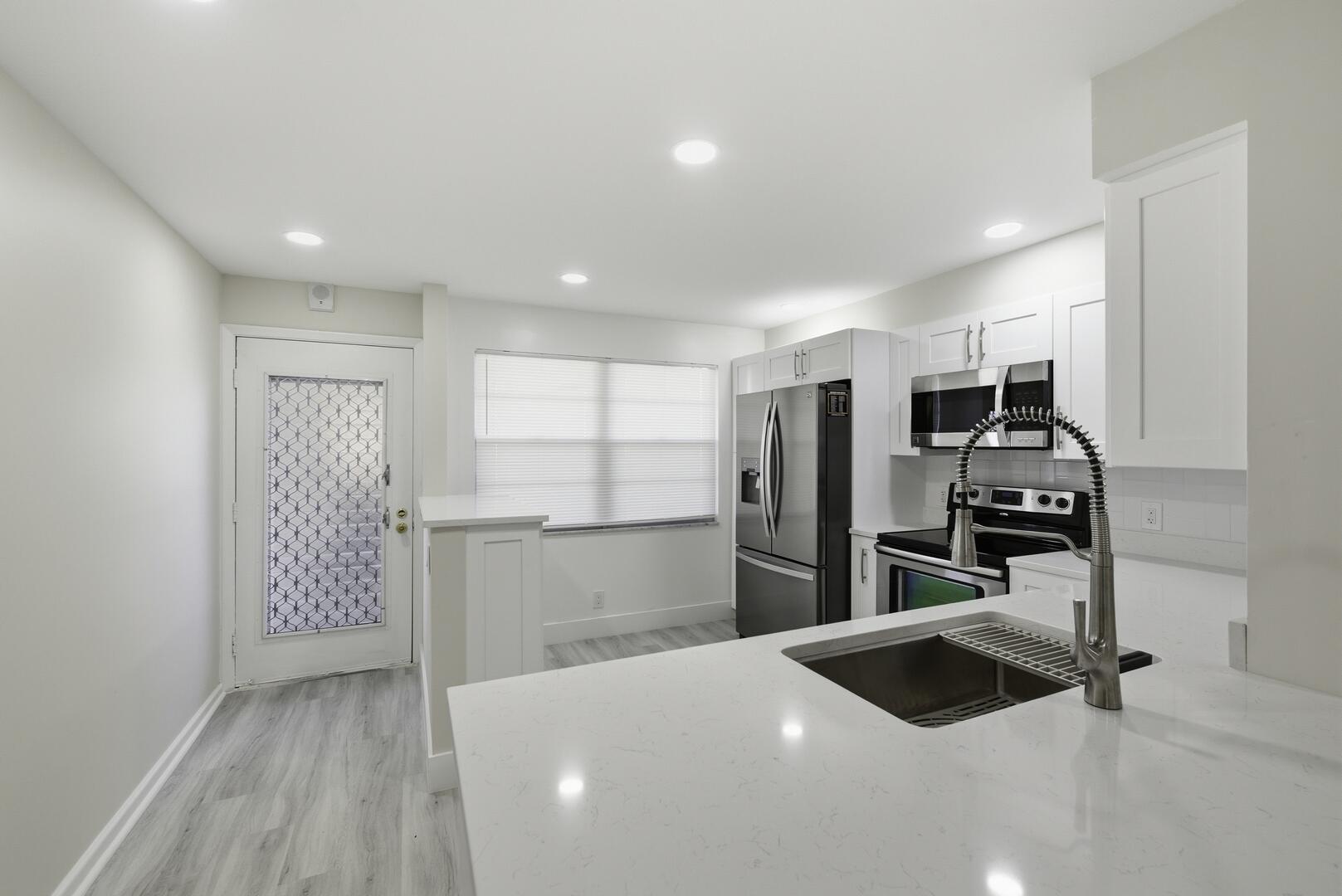 2901 Victoria Circle B2