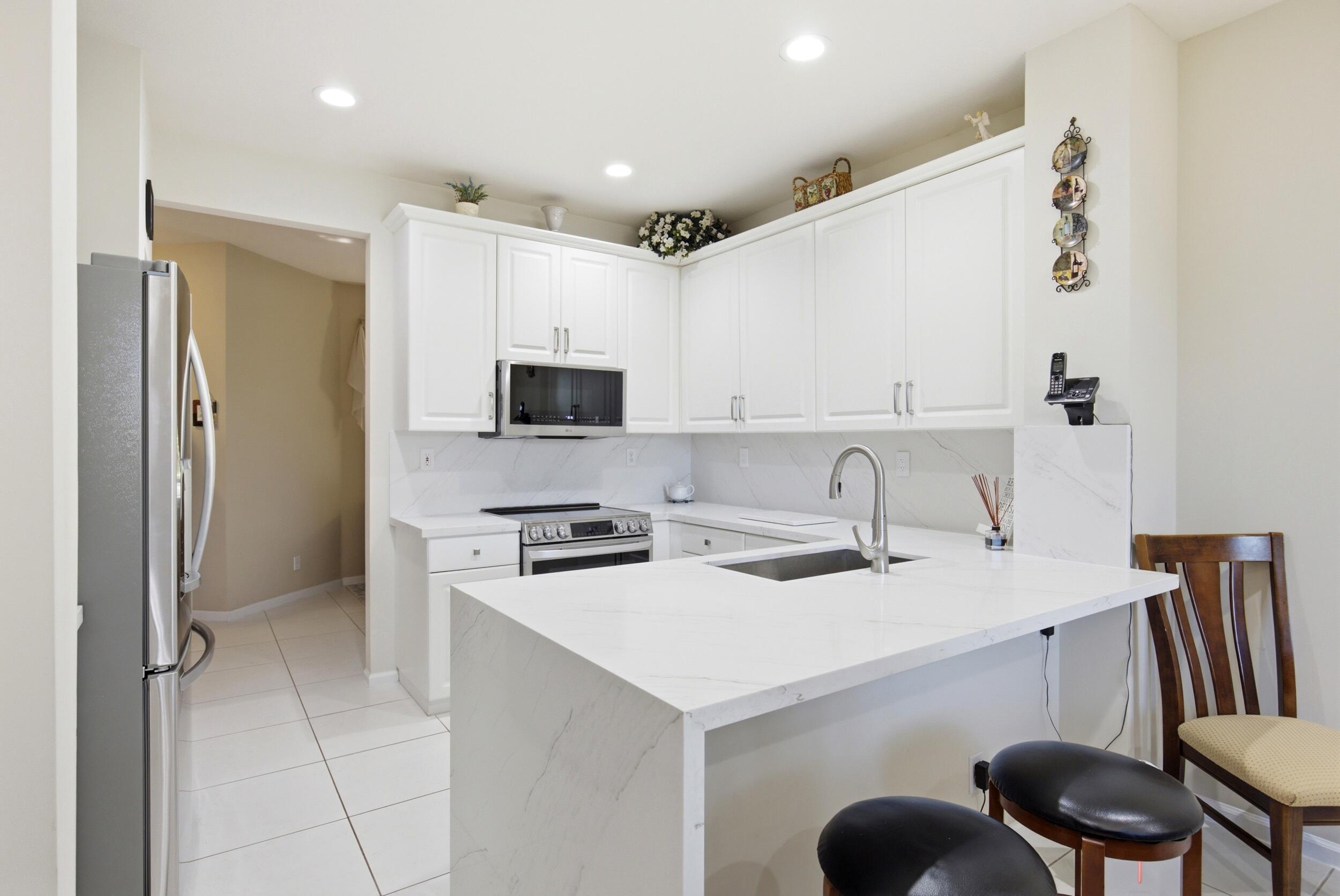5616 NW 127th Terrace