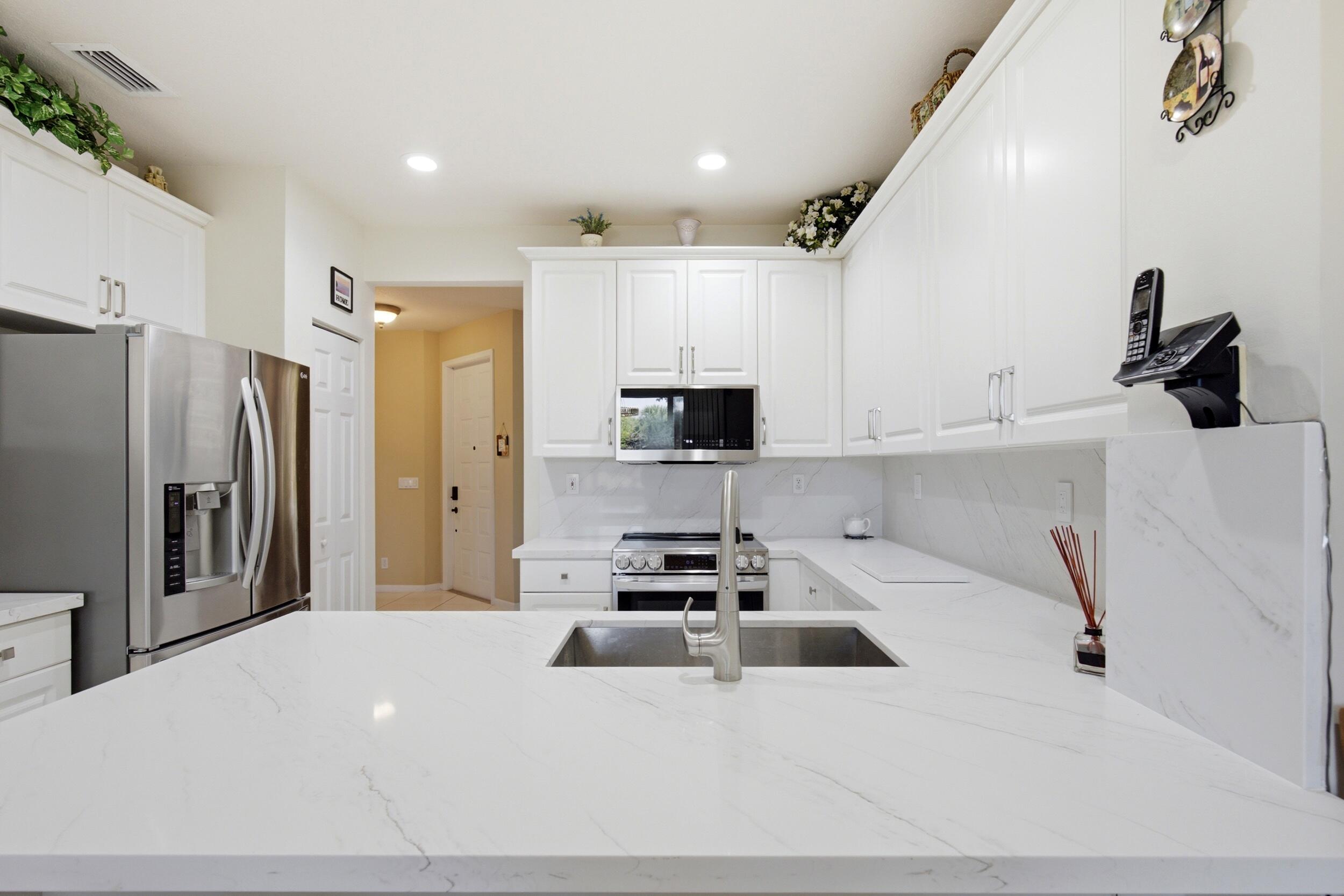 5616 NW 127th Terrace
