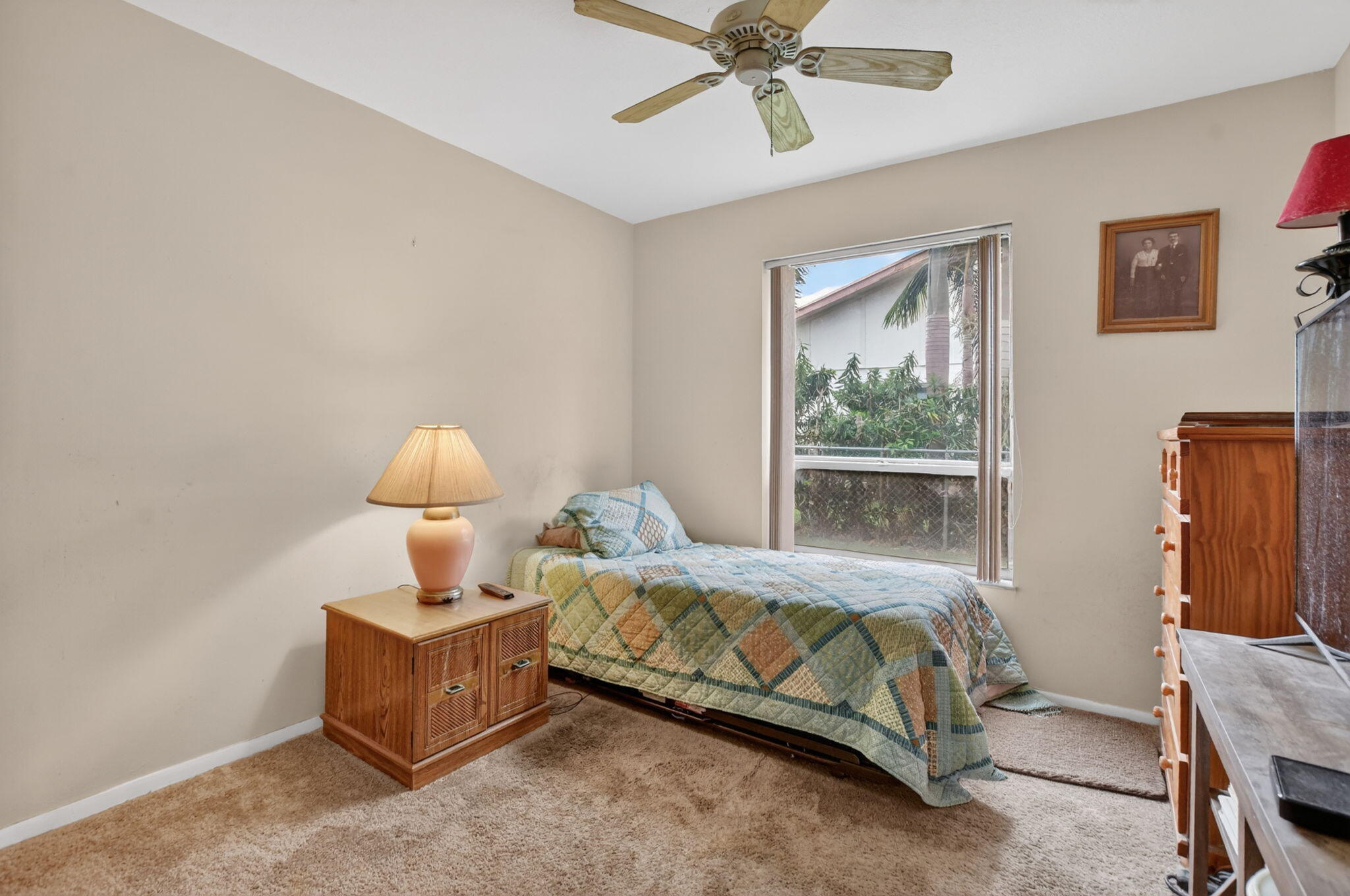 3857 NW 1st Place