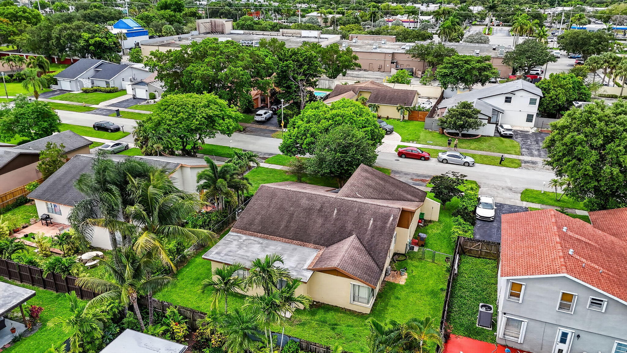 3857 NW 1st Place