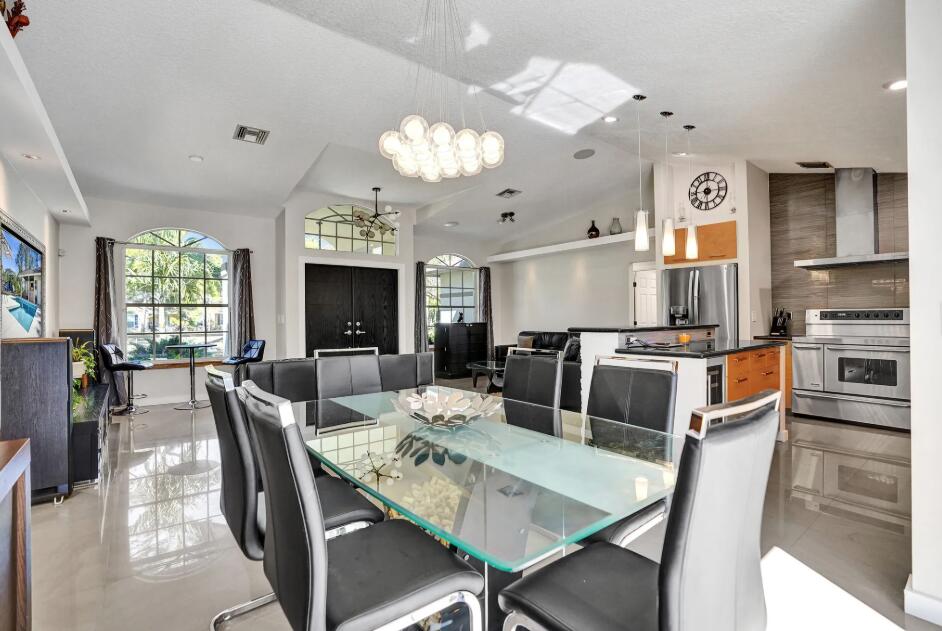 14648 88th Place N