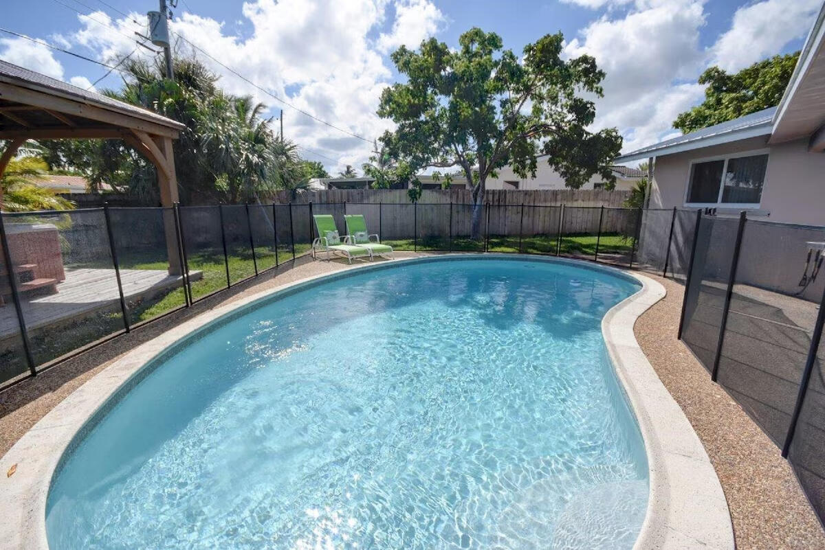 4348 NW 2nd Terrace