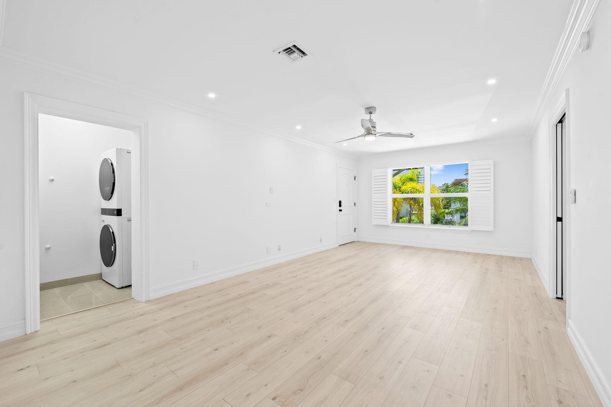1105 Bel Air Drive C
