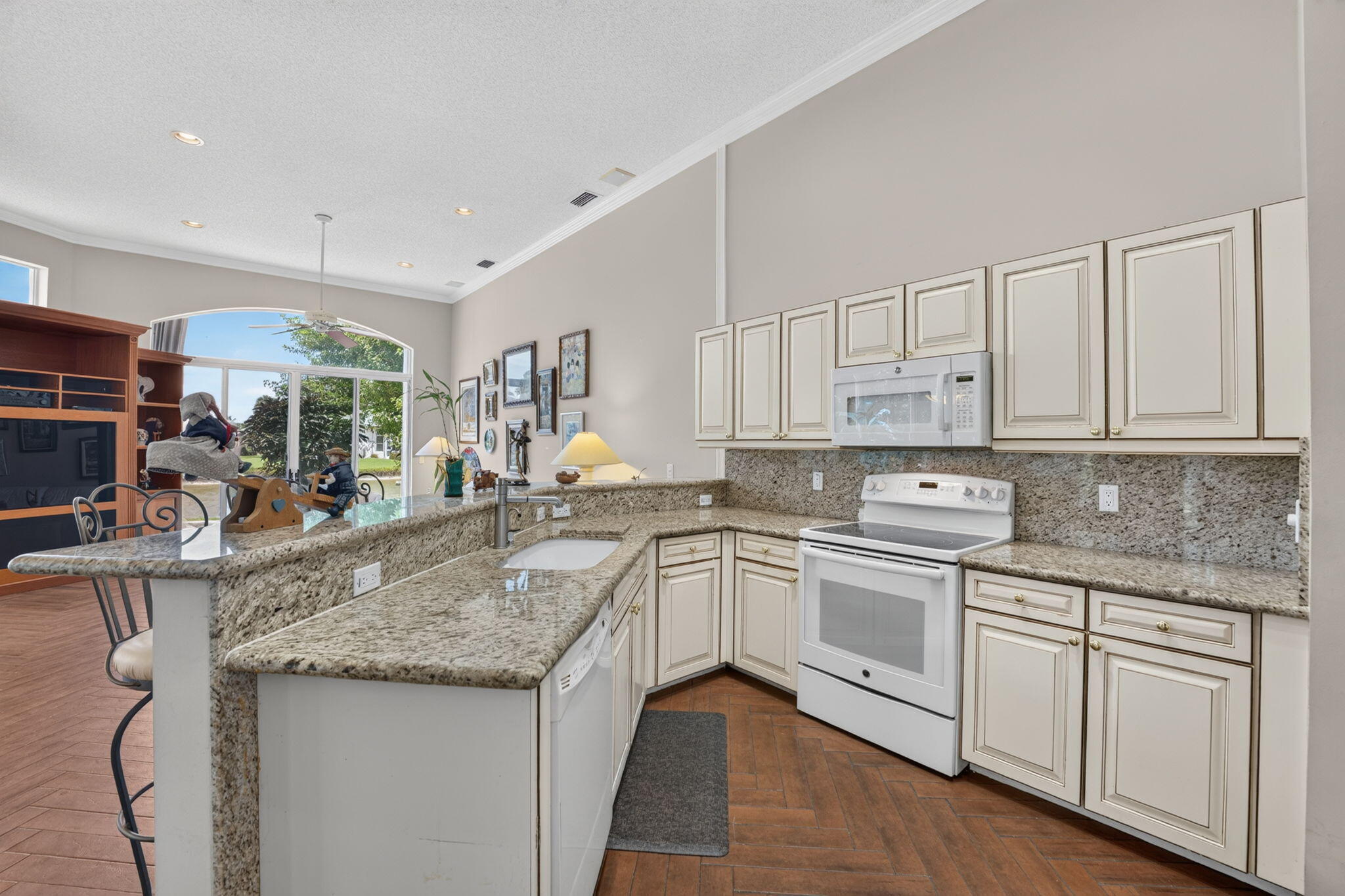 7622 Northport Drive