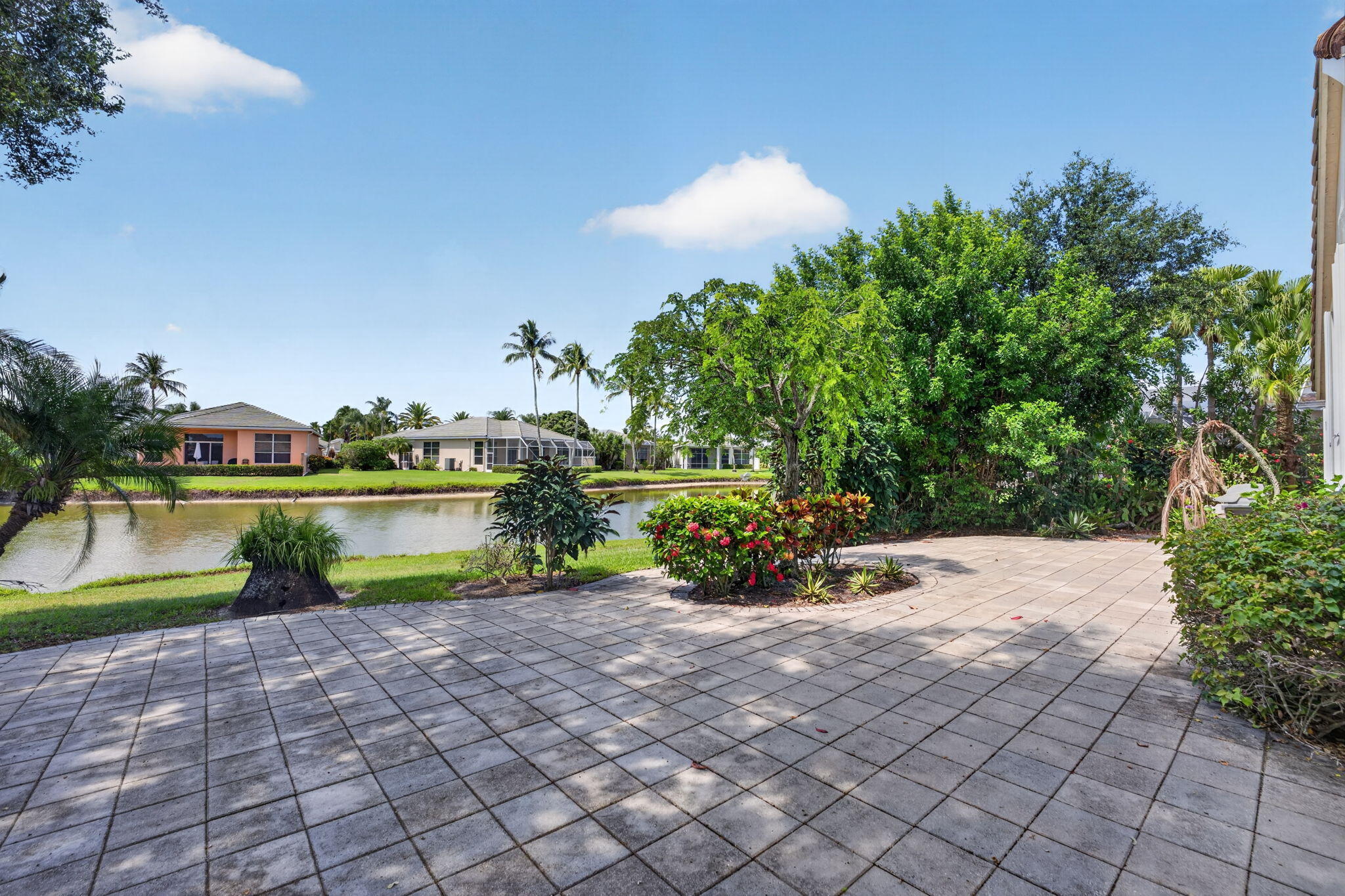 7622 Northport Drive