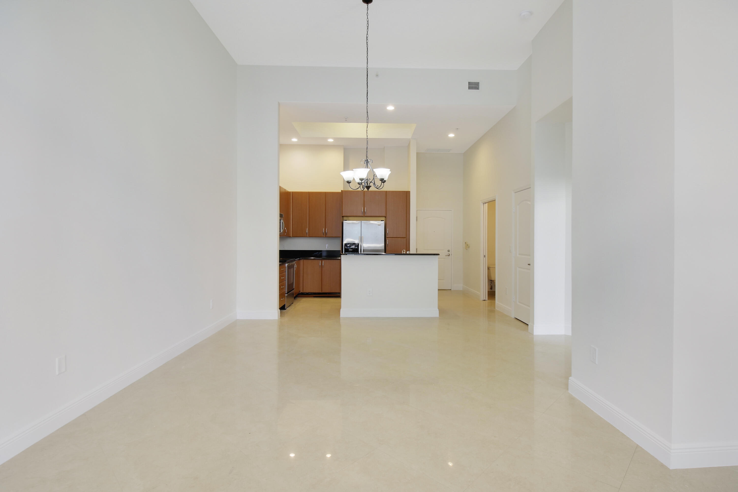 701 S Olive Avenue 316