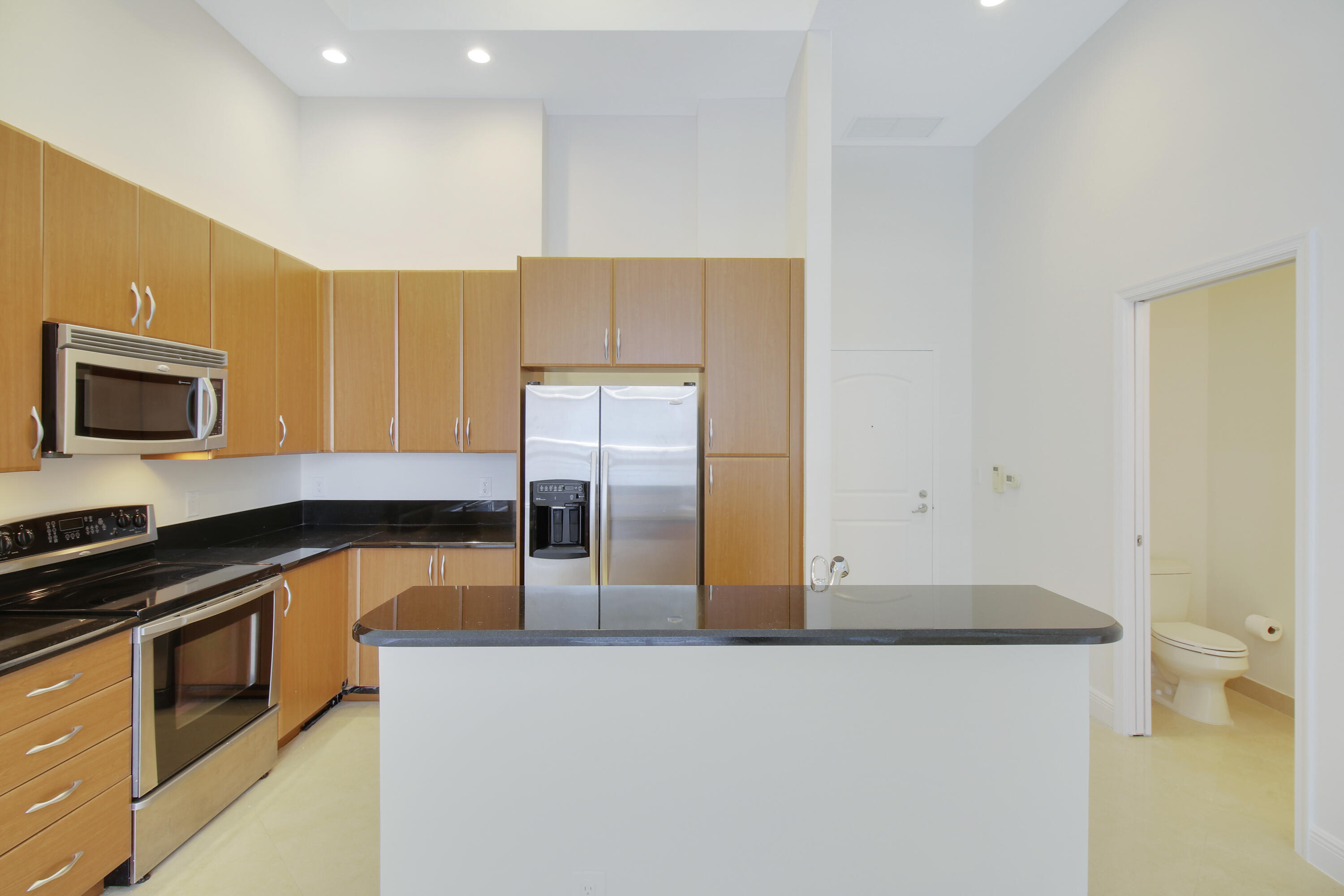 701 S Olive Avenue 316