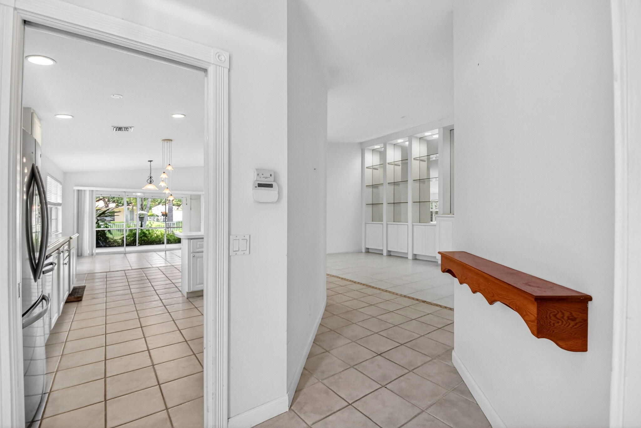 2774 Livingston Lane