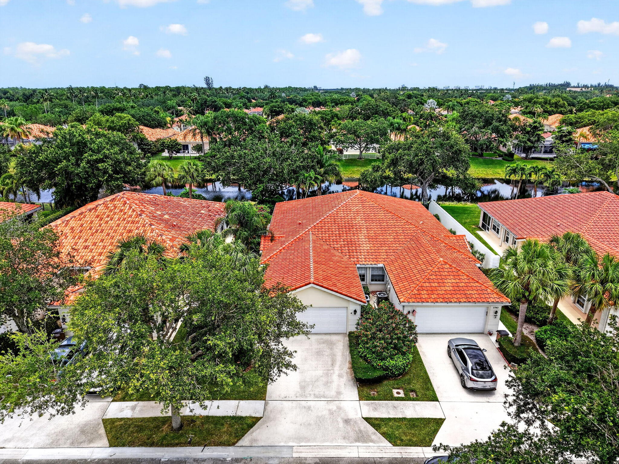 2774 Livingston Lane