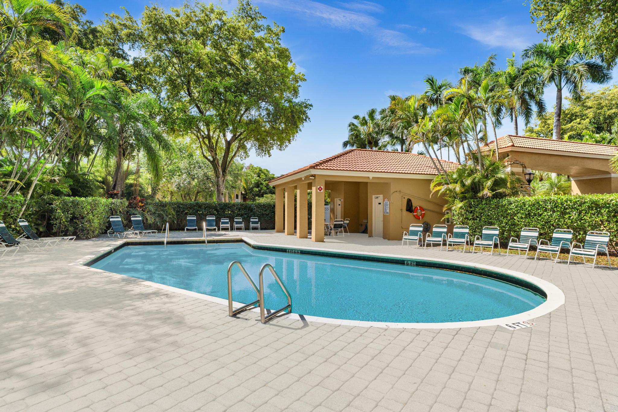 11251 Lakeview Drive 21-f