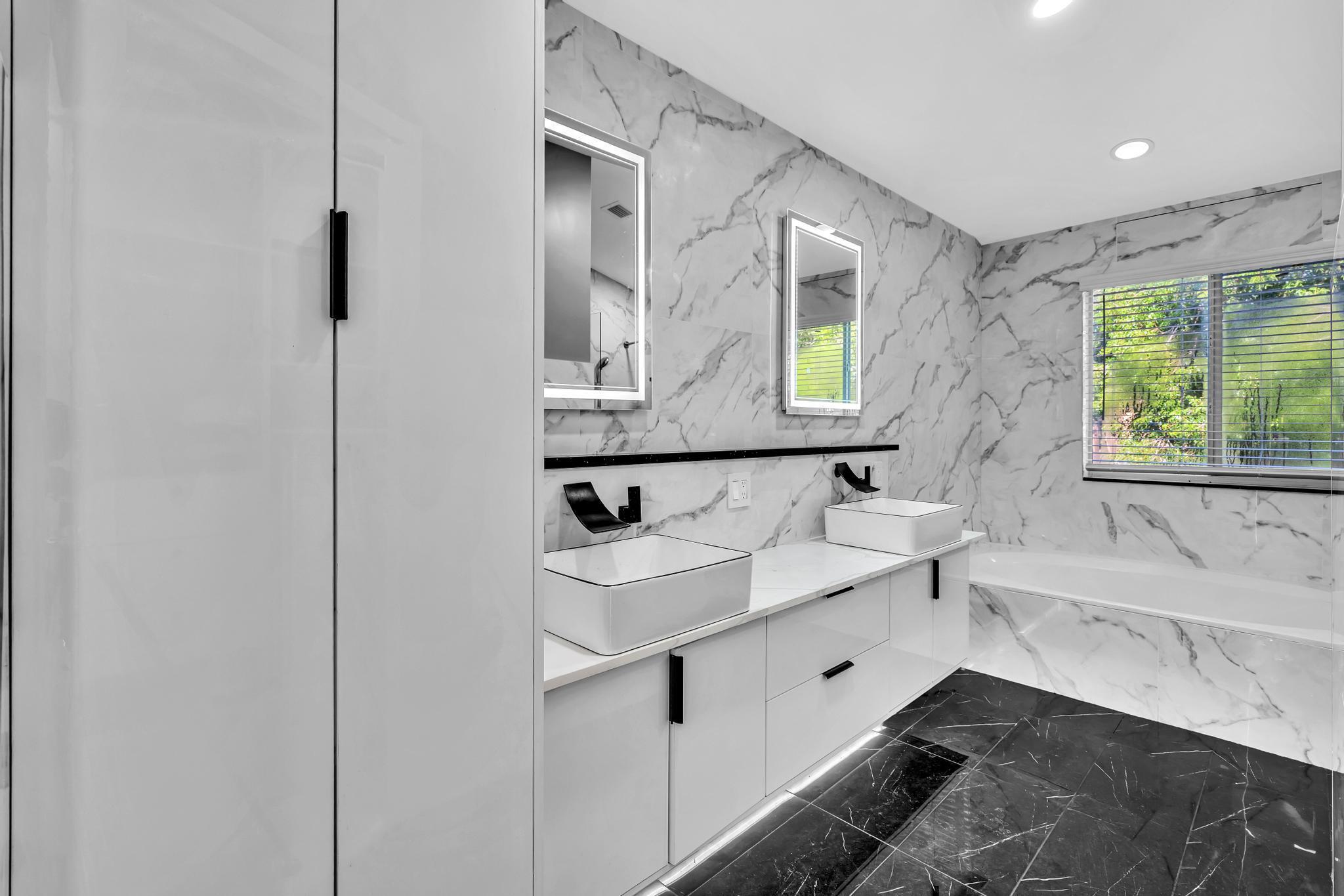 11251 Lakeview Drive 21-f