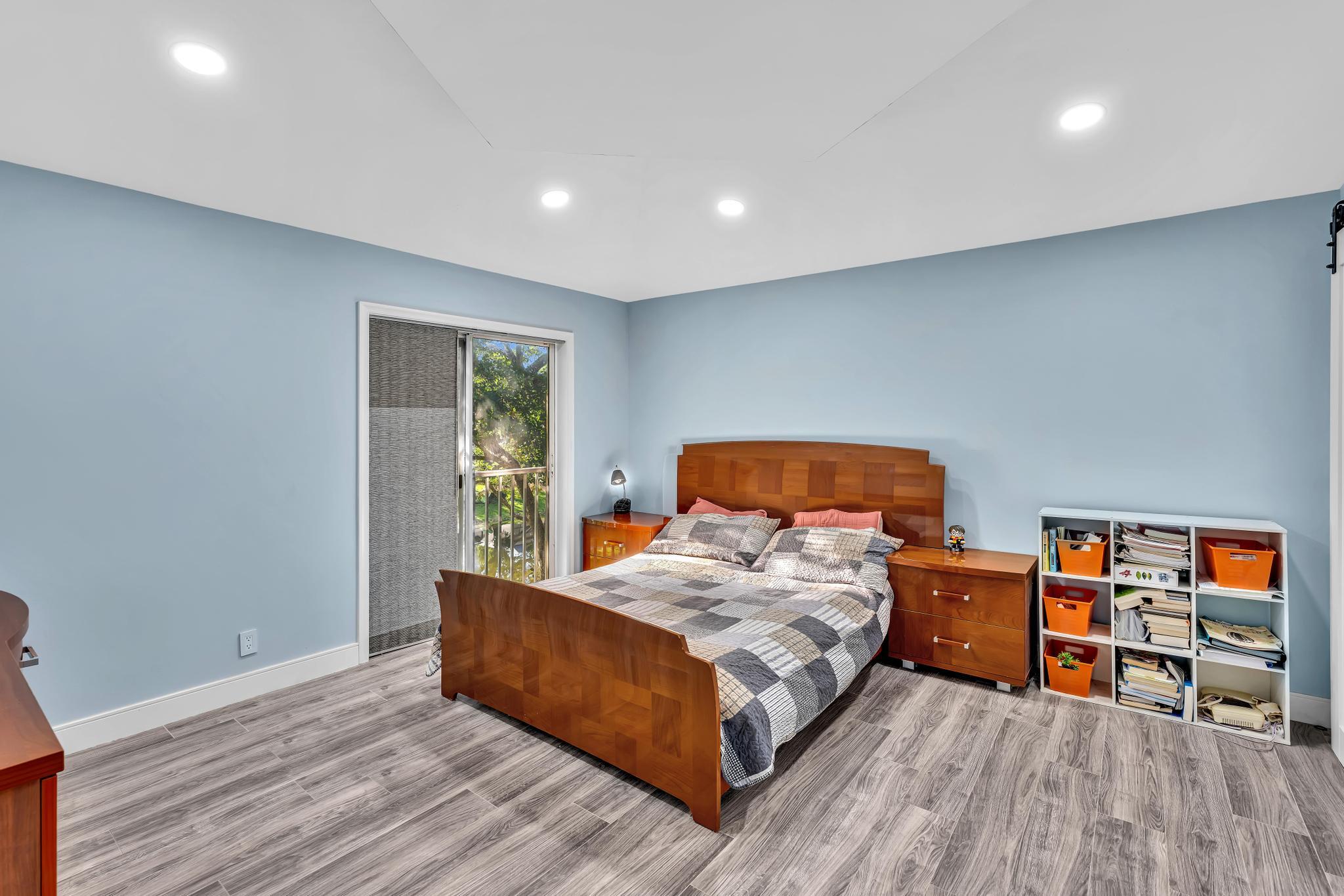 11251 Lakeview Drive 21-f