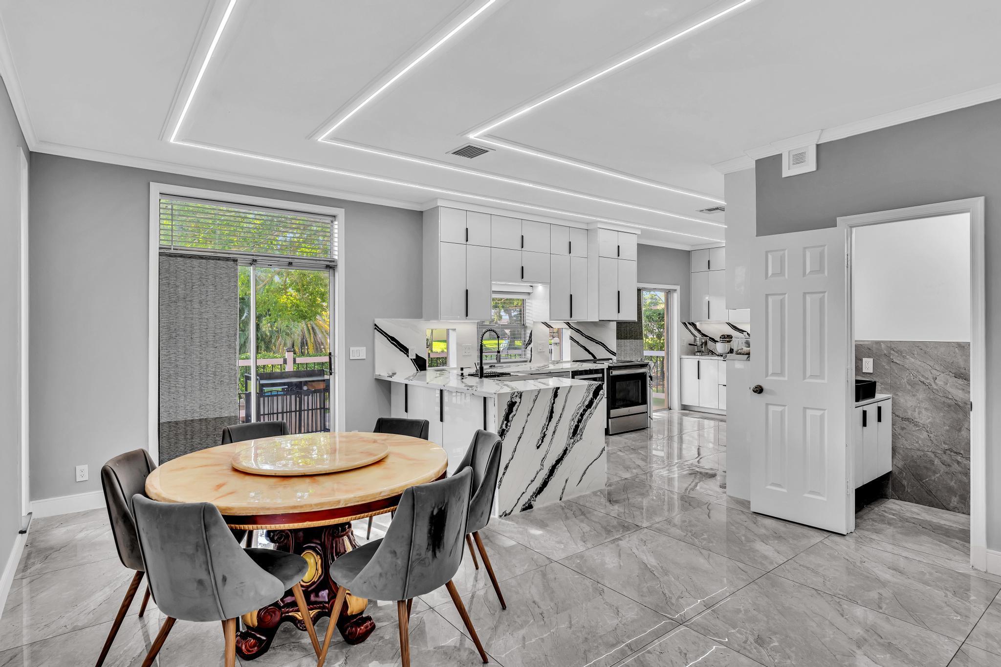 11251 Lakeview Drive 21-f