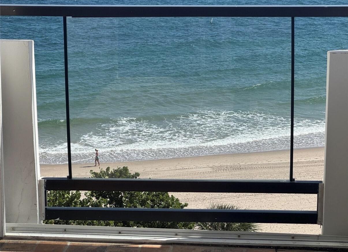 1500 S Ocean Boulevard 706, Lauderdale-By-The-Sea Unit: 706