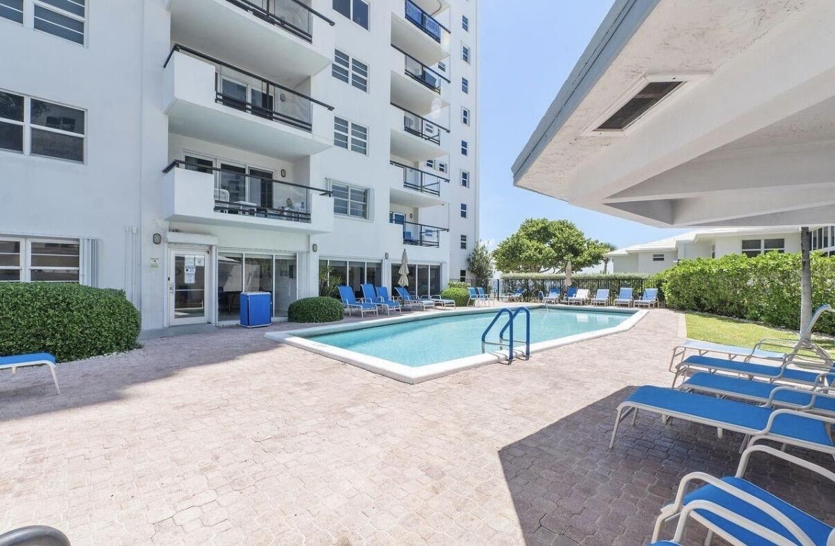 1500 S Ocean Boulevard 706, Lauderdale-By-The-Sea Unit: 706