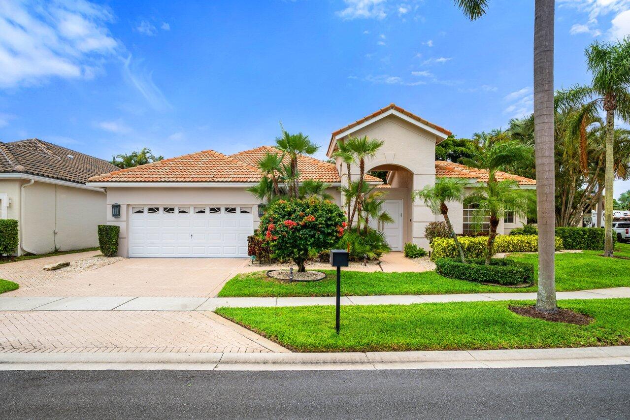 5785 Regency Circle E