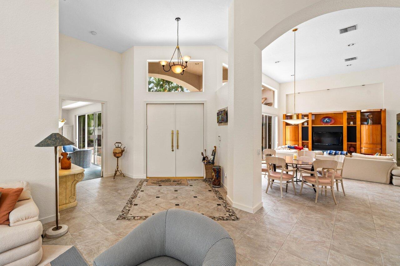 5785 Regency Circle E