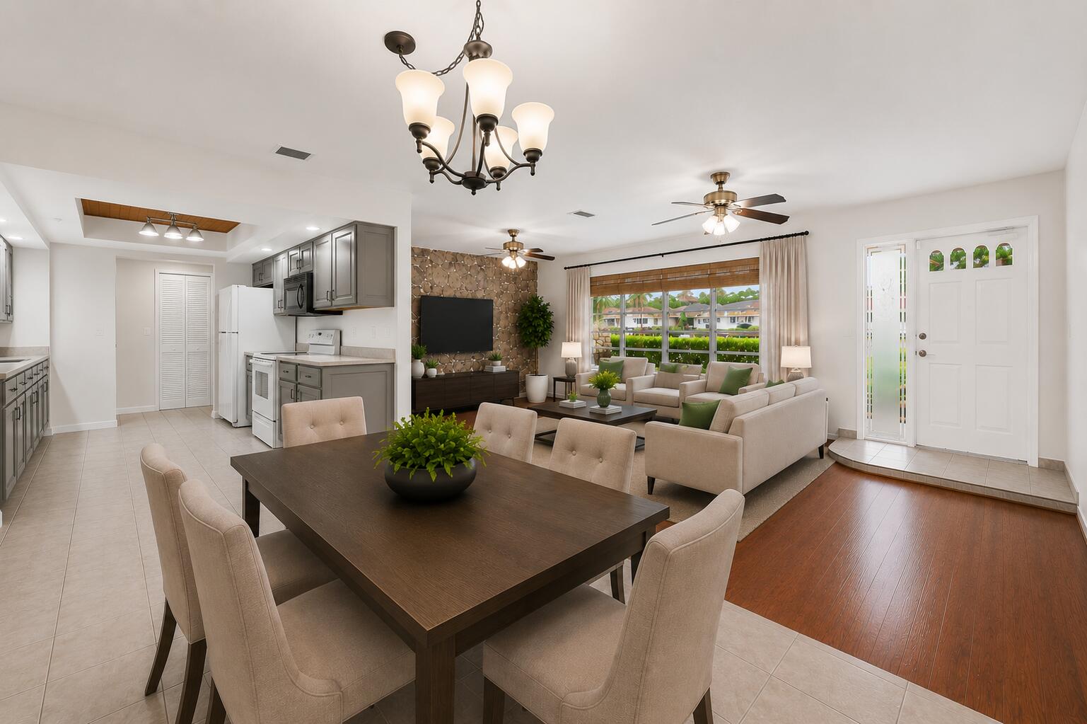 31 W Coconut Drive