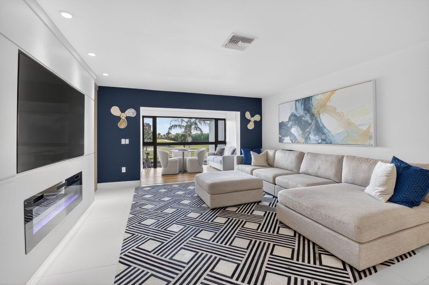 23 Southport Lane D