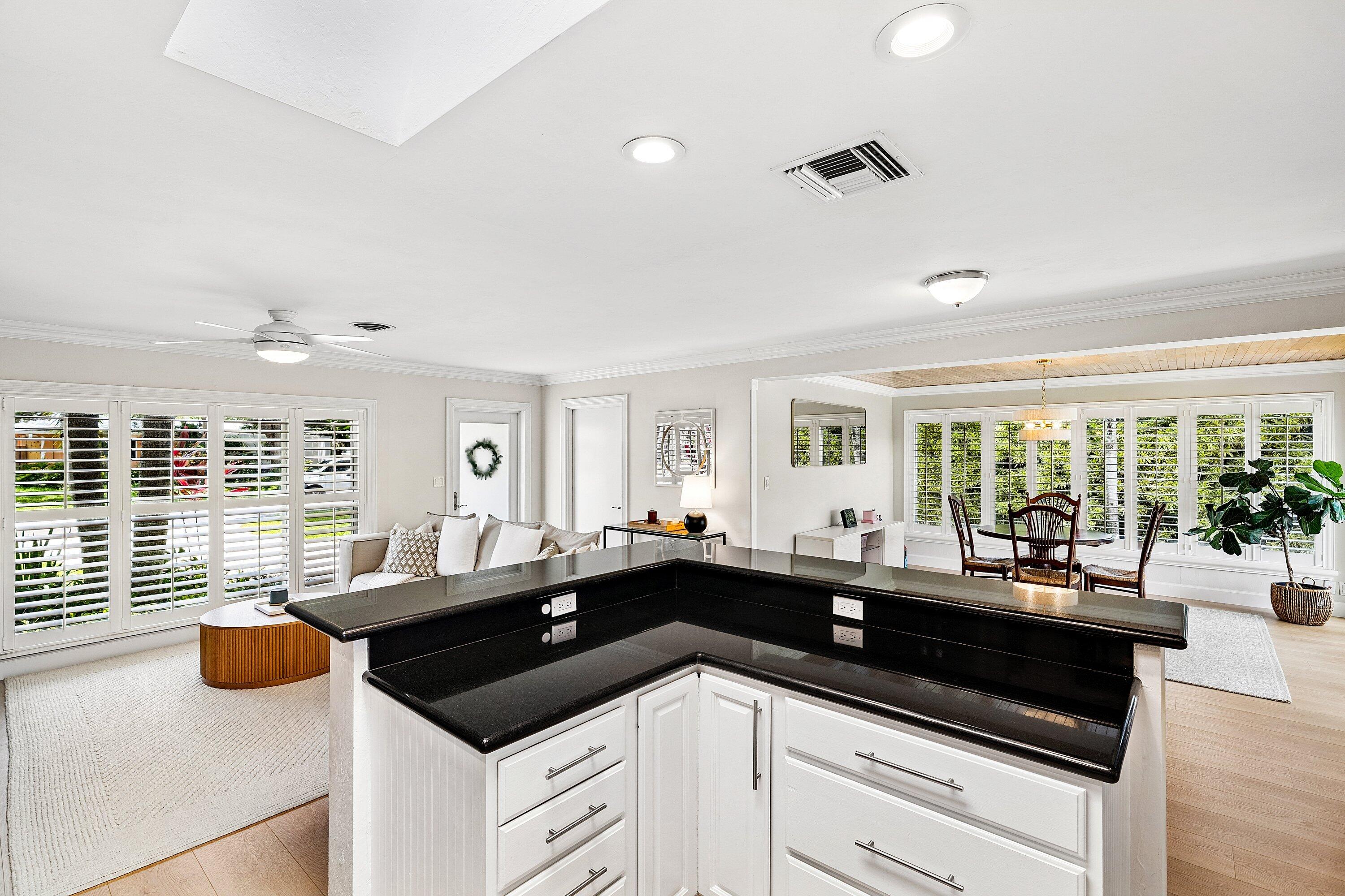 774 SW 7th Street