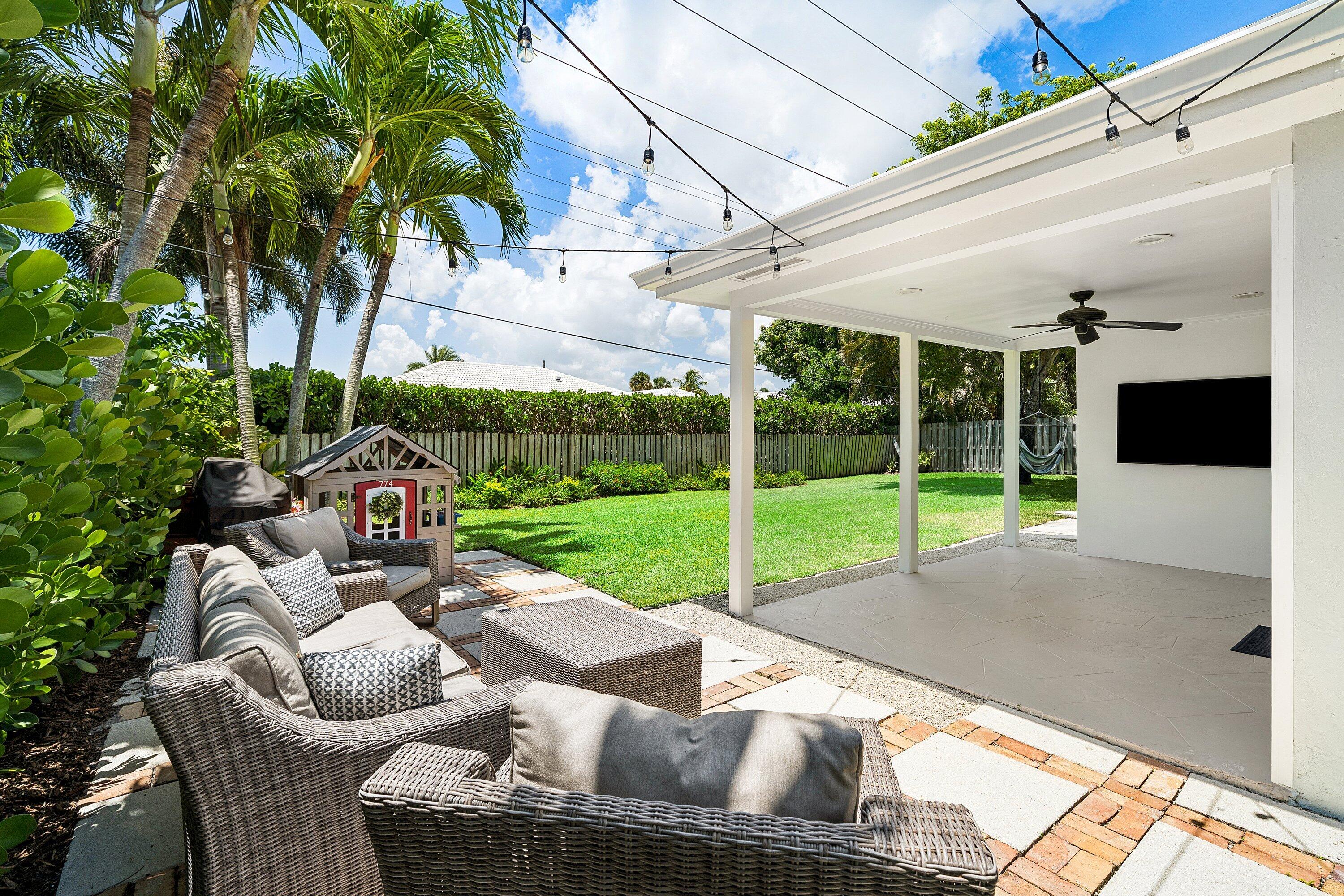 774 SW 7th Street