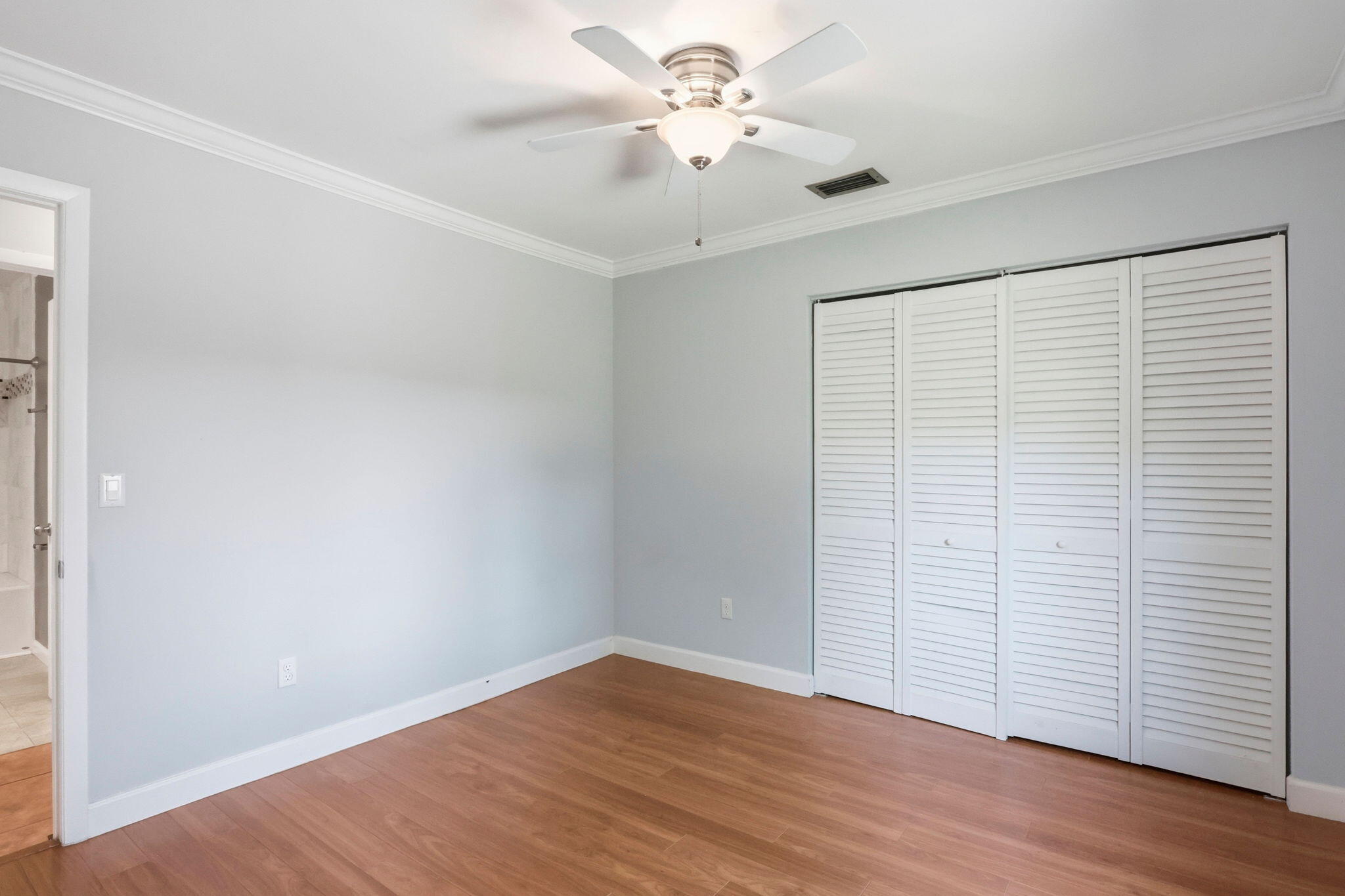 7955 Ridgewood Drive
