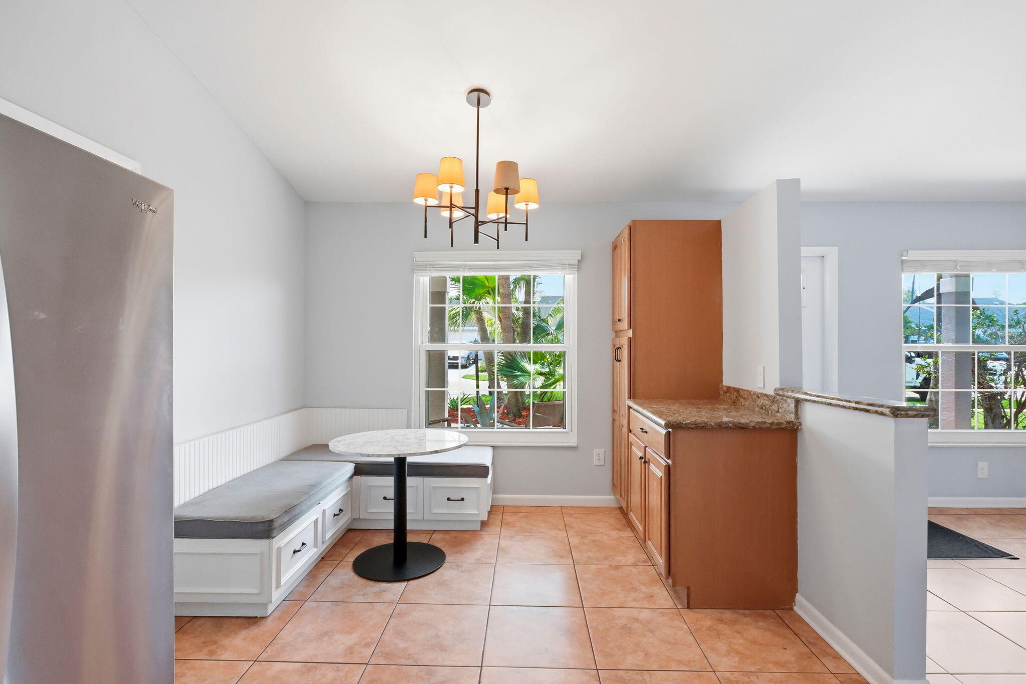 7955 Ridgewood Drive