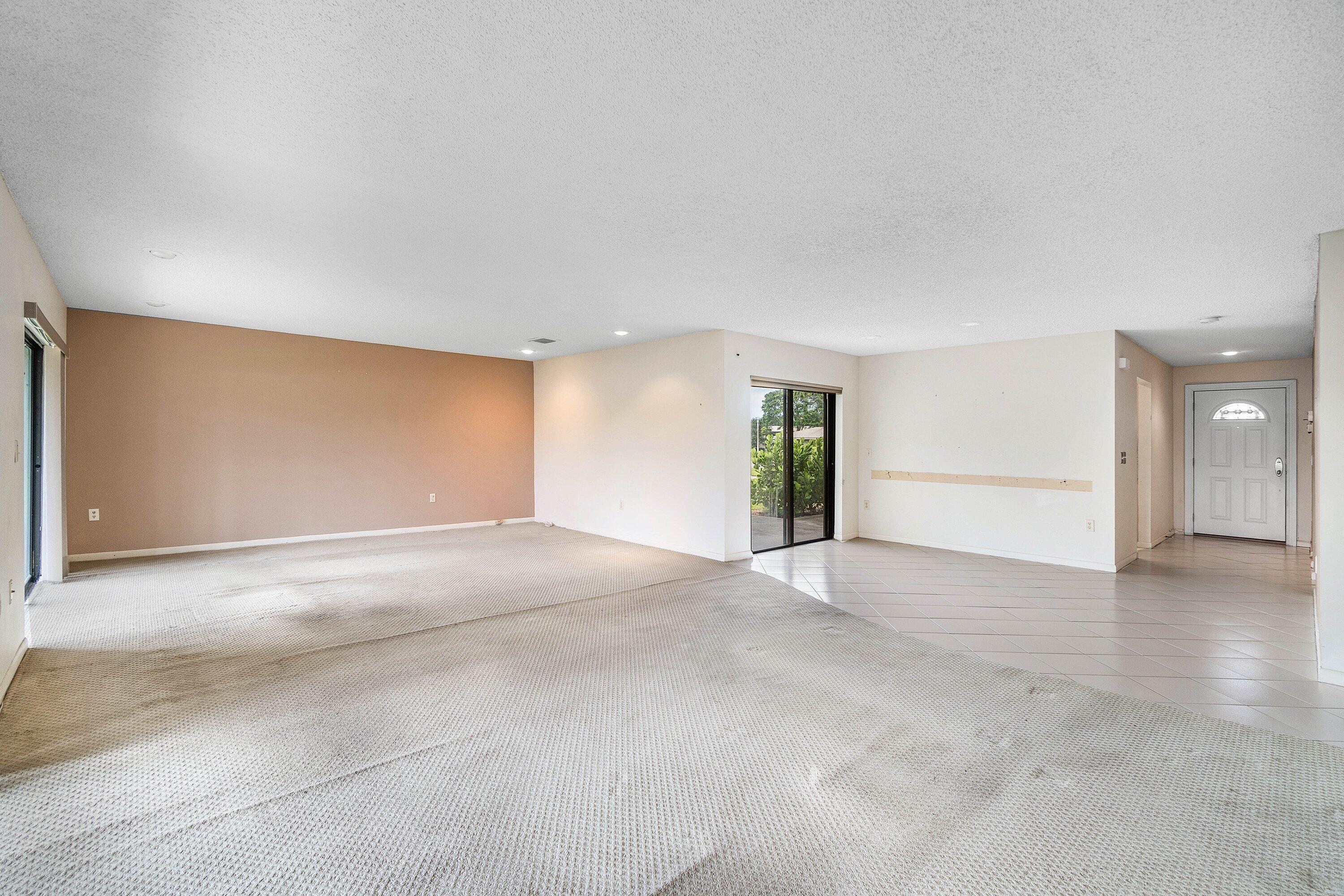 3 Stratford Drive E G