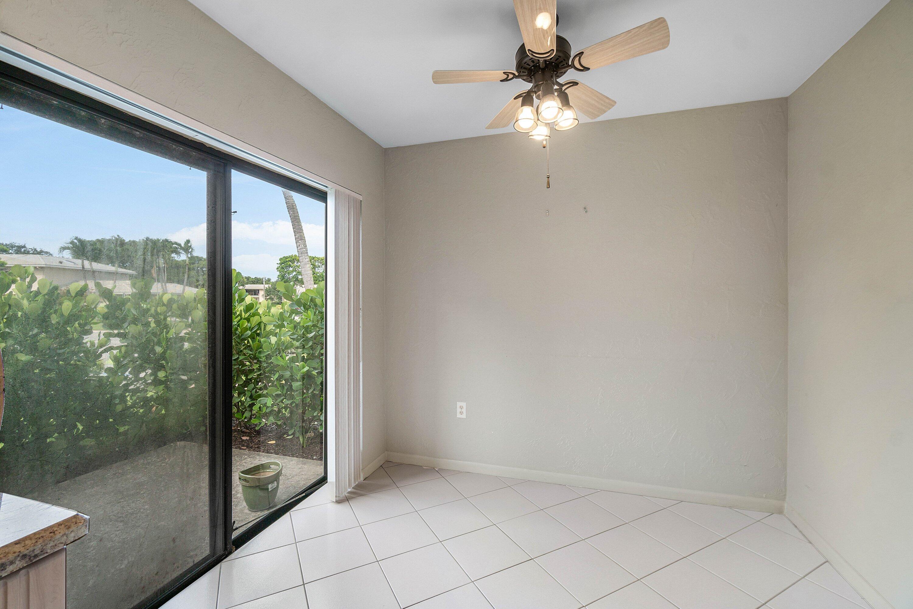 3 Stratford Drive E G