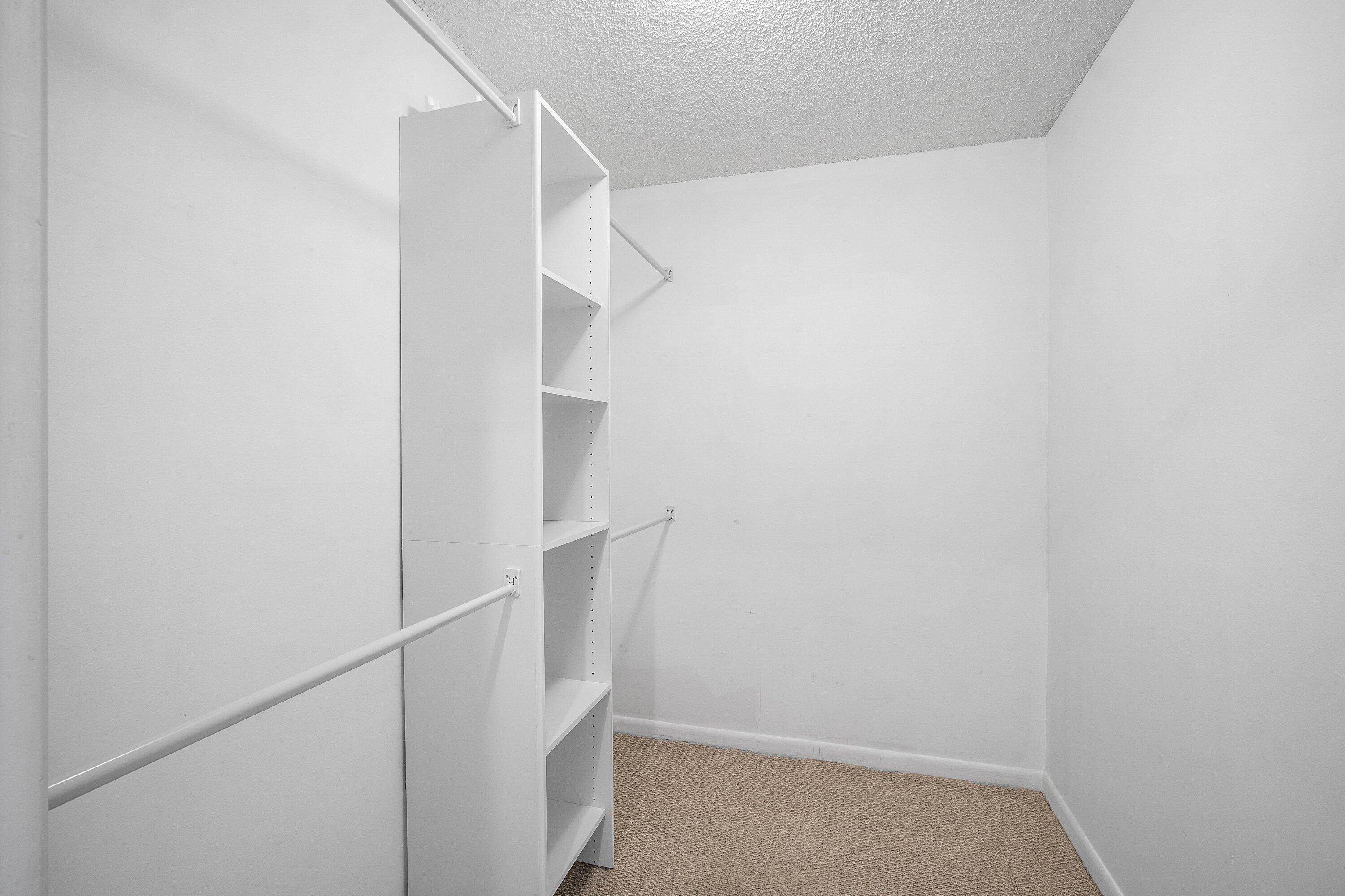 3 Stratford Drive E G