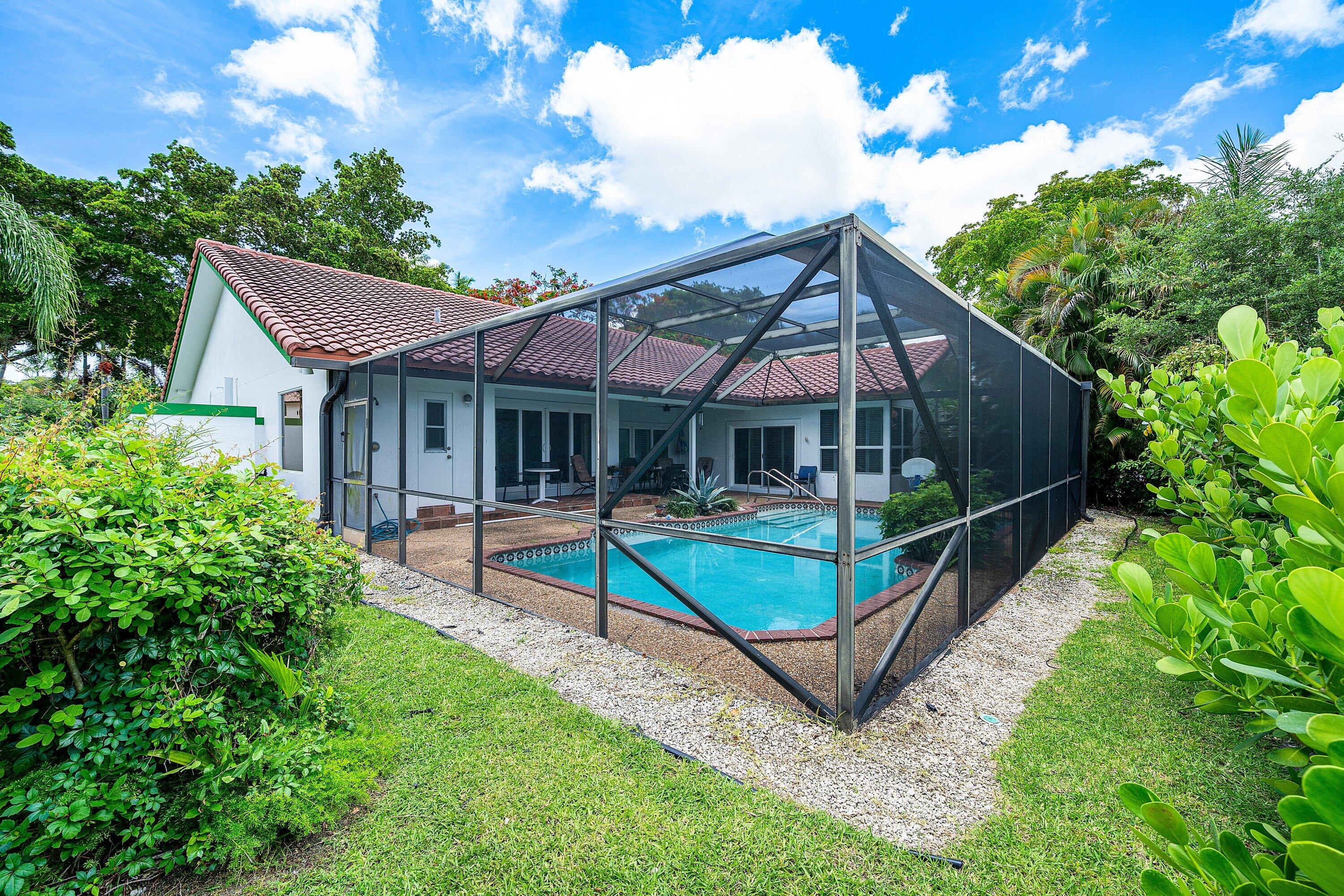 2601 NW 27th Terrace