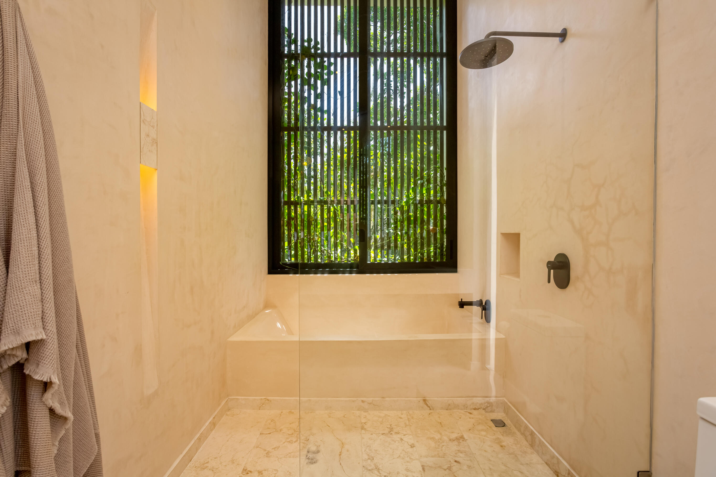 Amari Tulum , 10 Avenida Norte & Calle Palma Unit: Unit 8k Sol