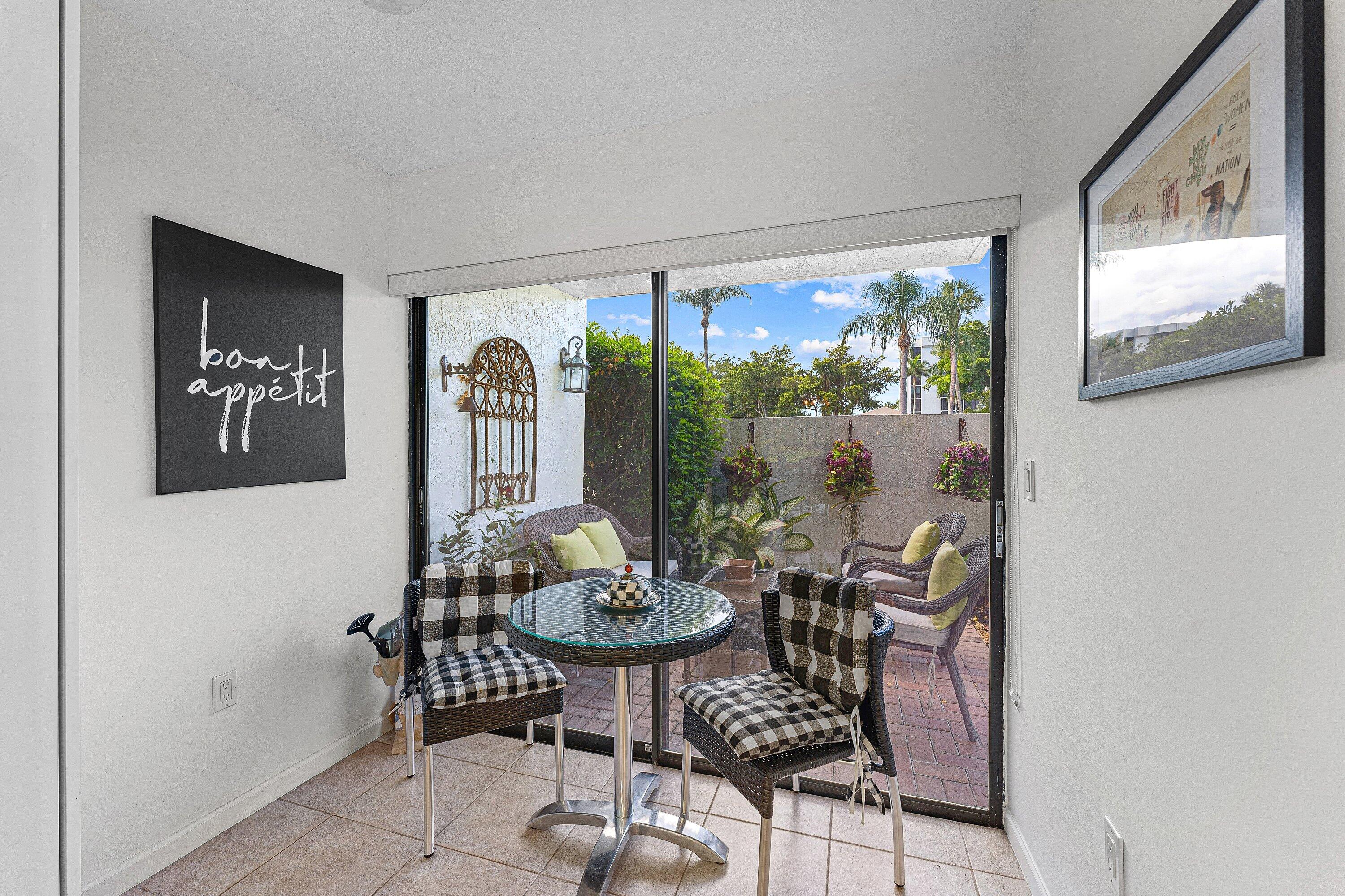 6864 Willow Wood Drive 405