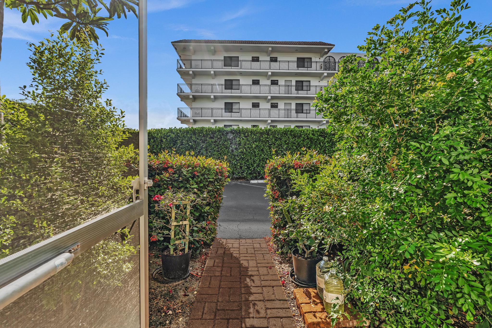 40 SE 13th Street A2