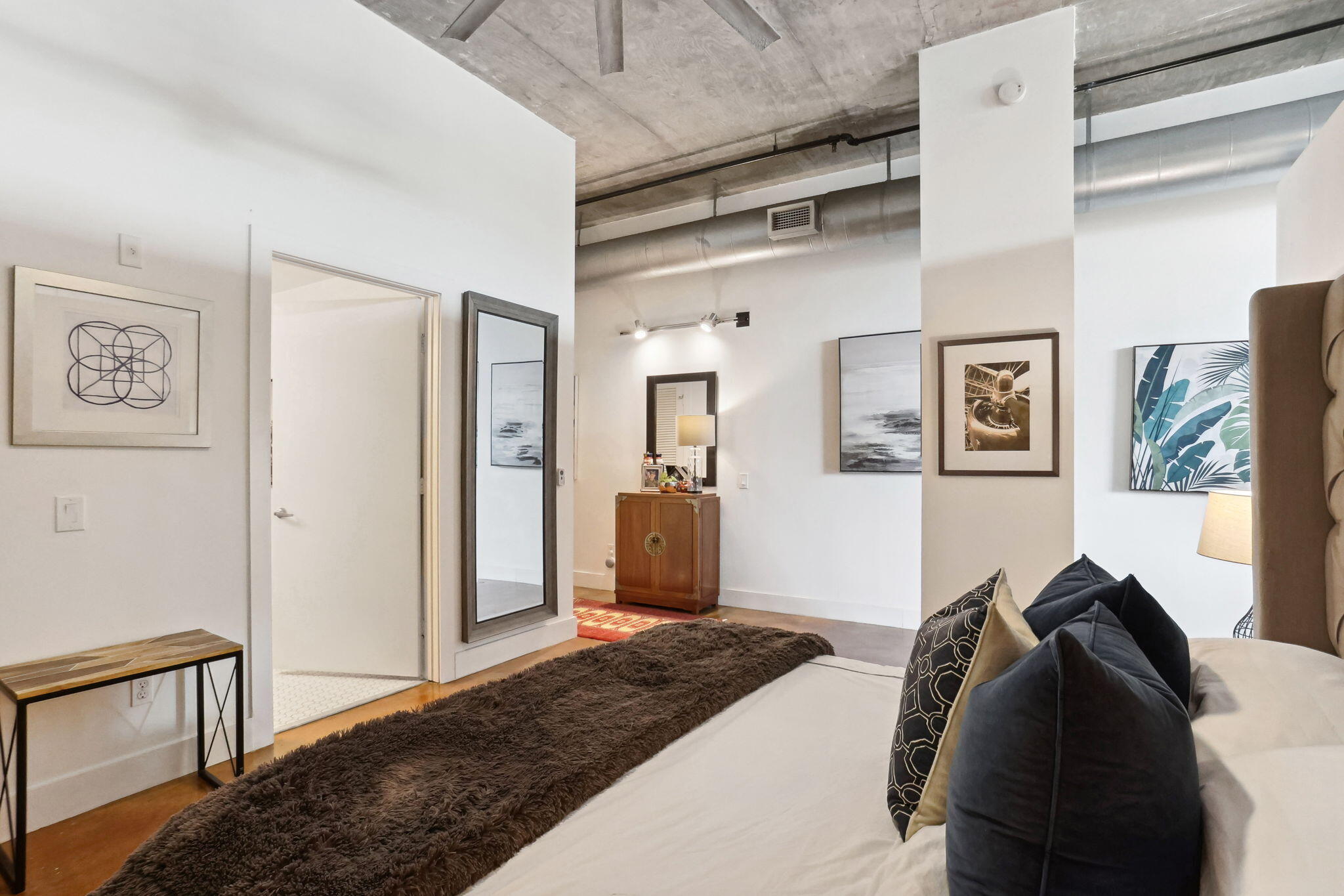 180 NE 4th Avenue 307