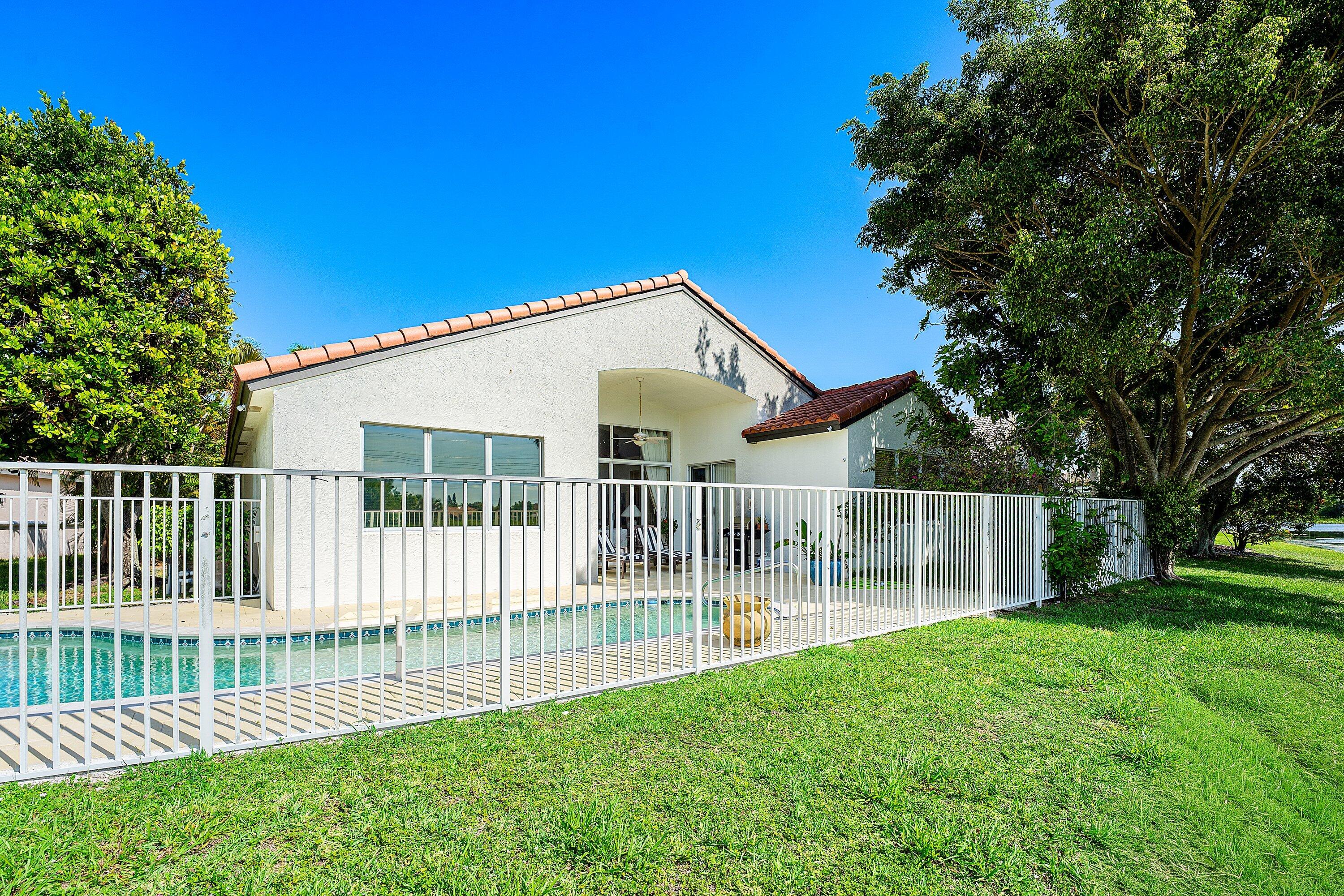 18724 Sea Turtle Lane