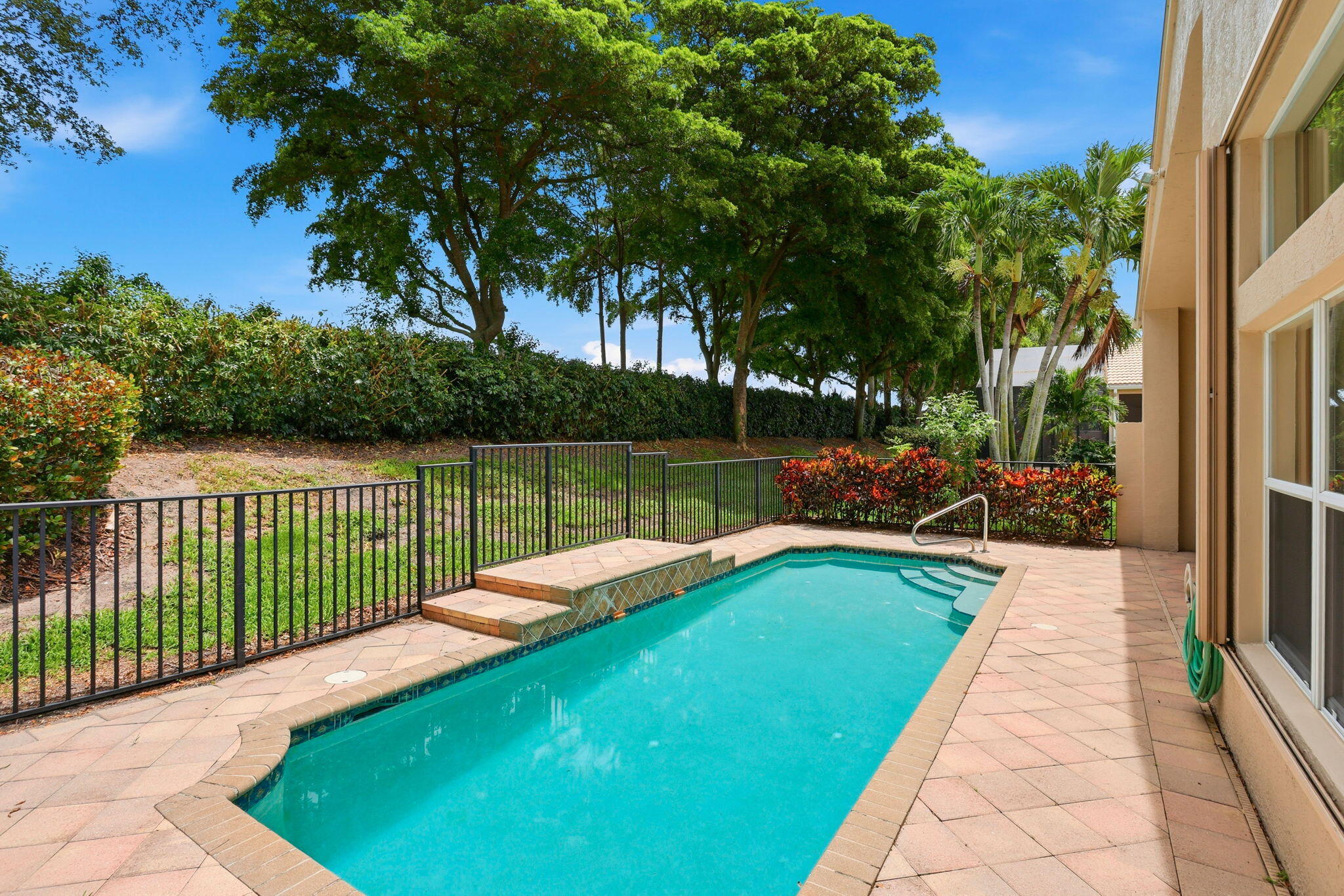 7007 Imperial Beach Circle