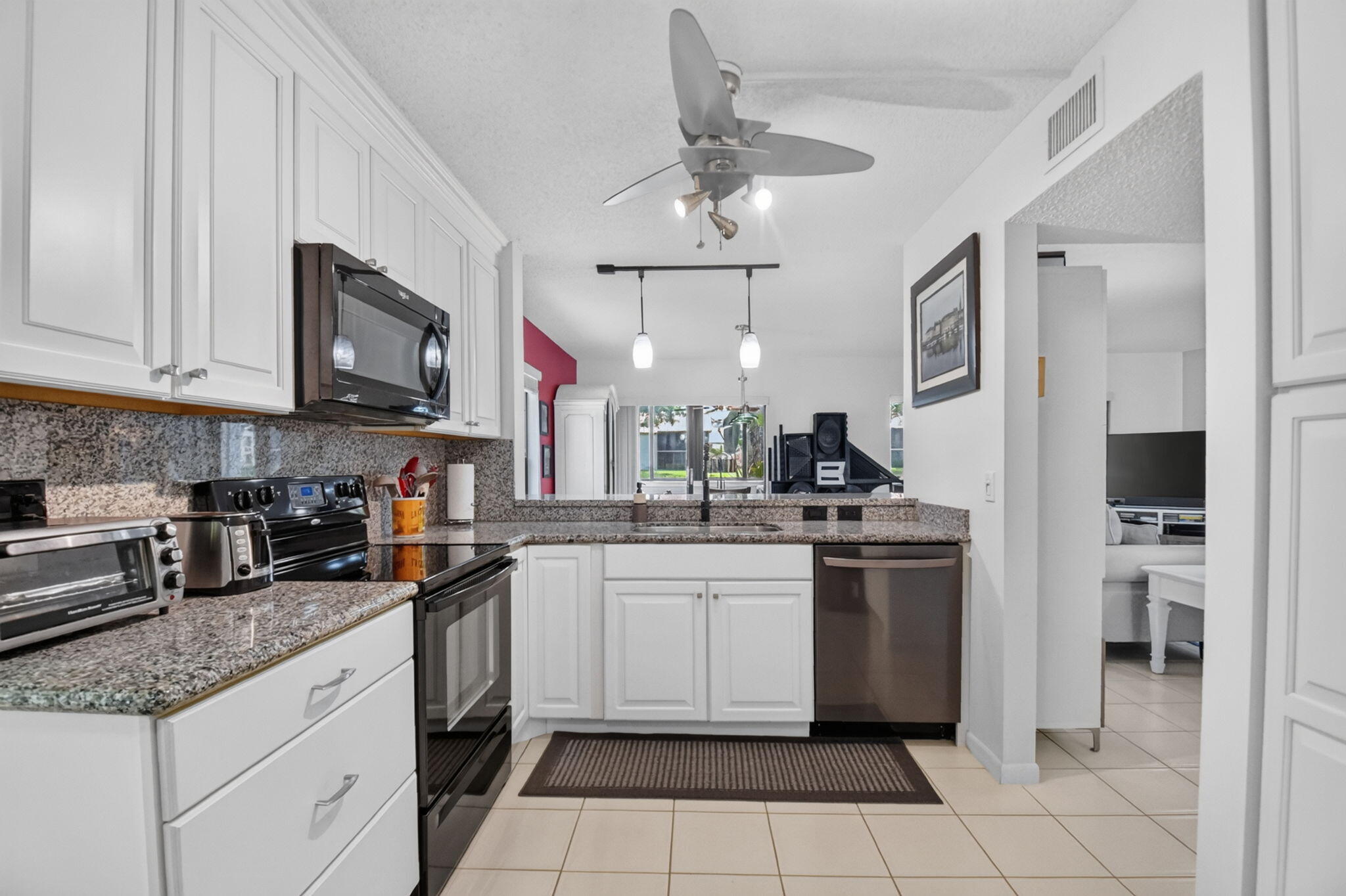 10640 Tropic Palm Avenue 101