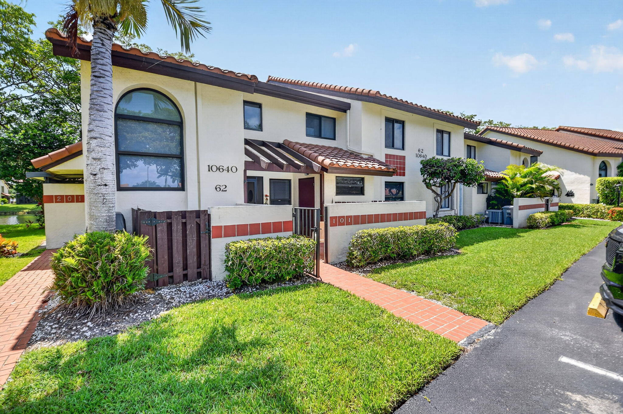 10640 Tropic Palm Avenue 101