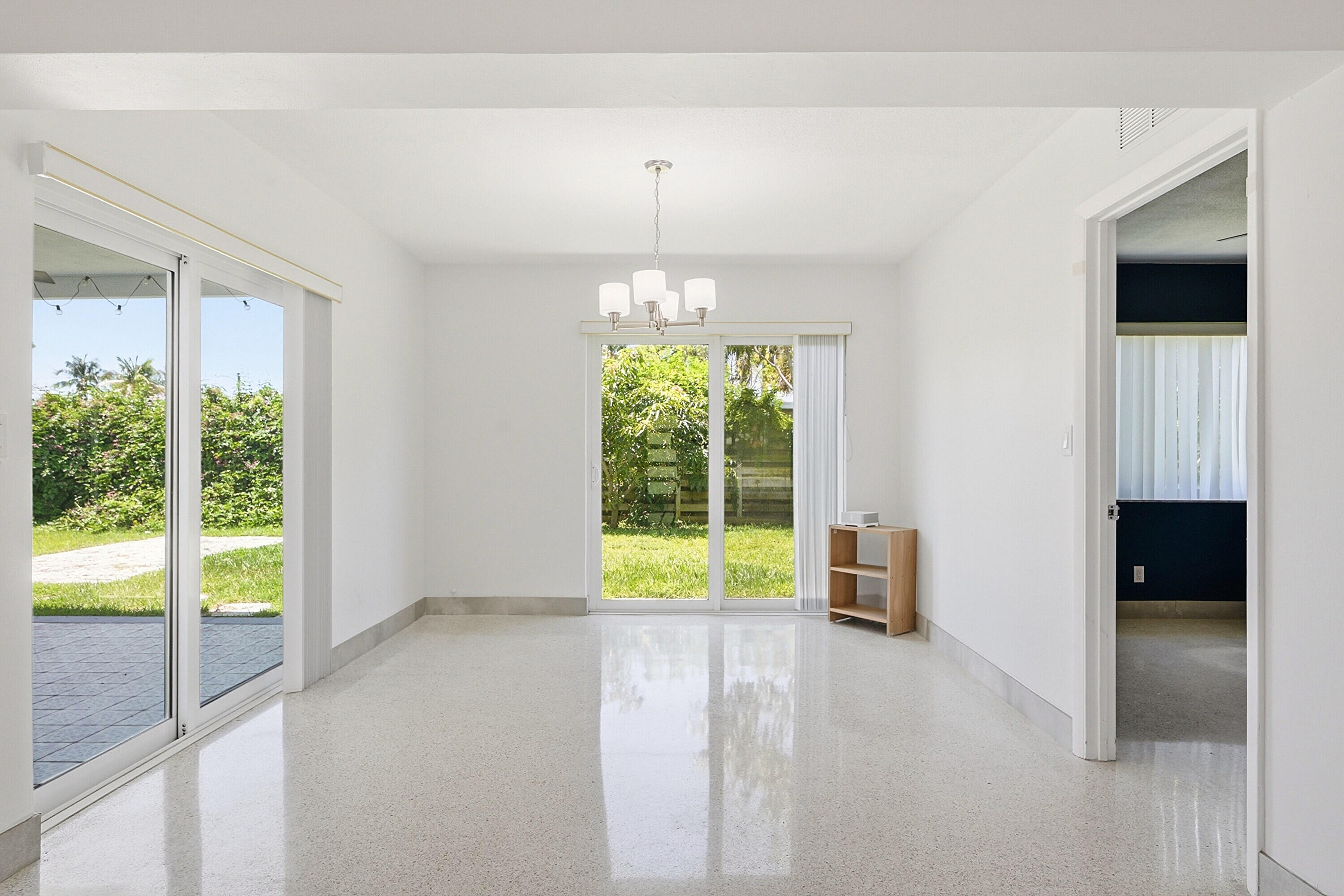 200 NE 28th Terrace