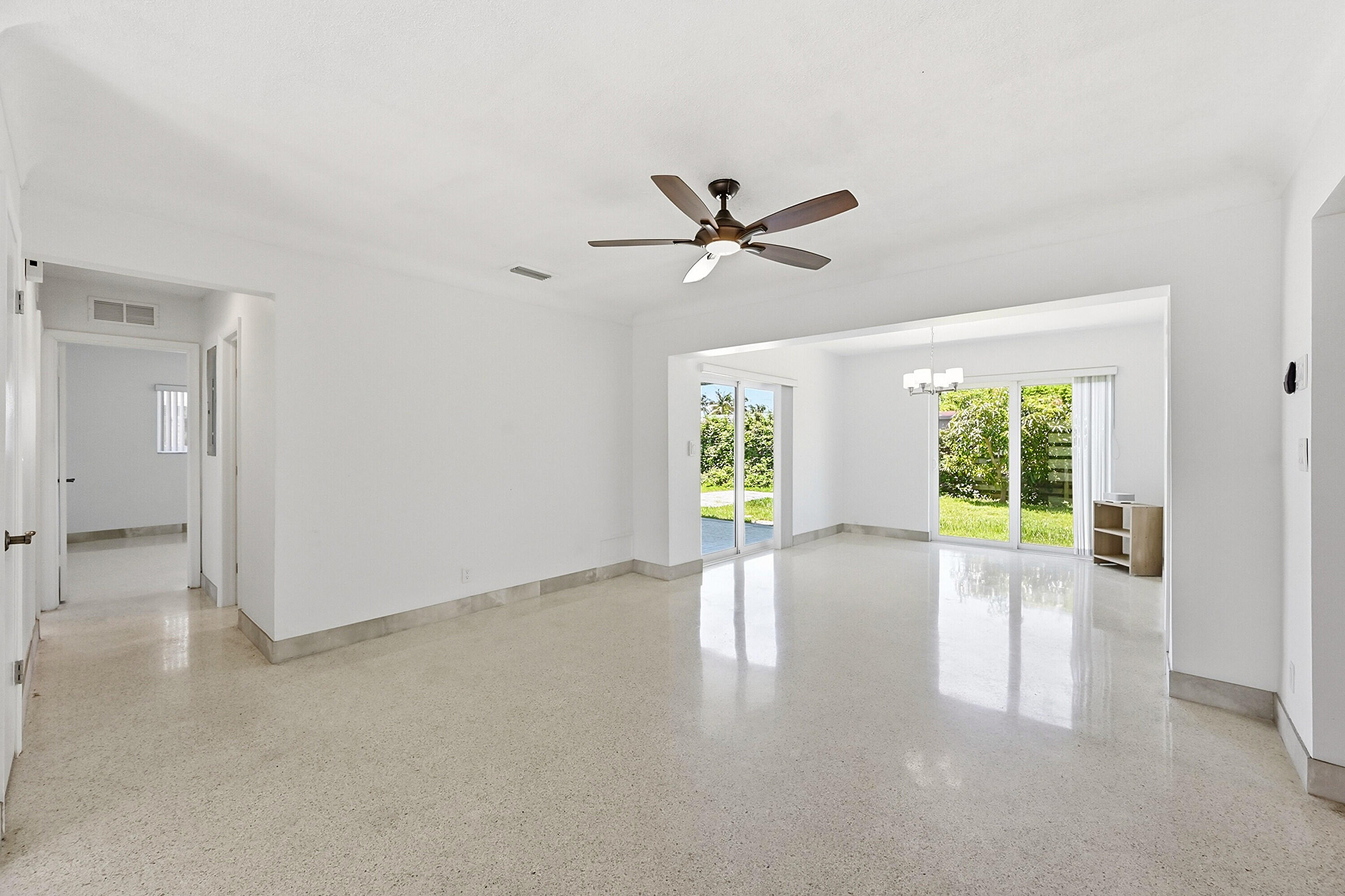 200 NE 28th Terrace